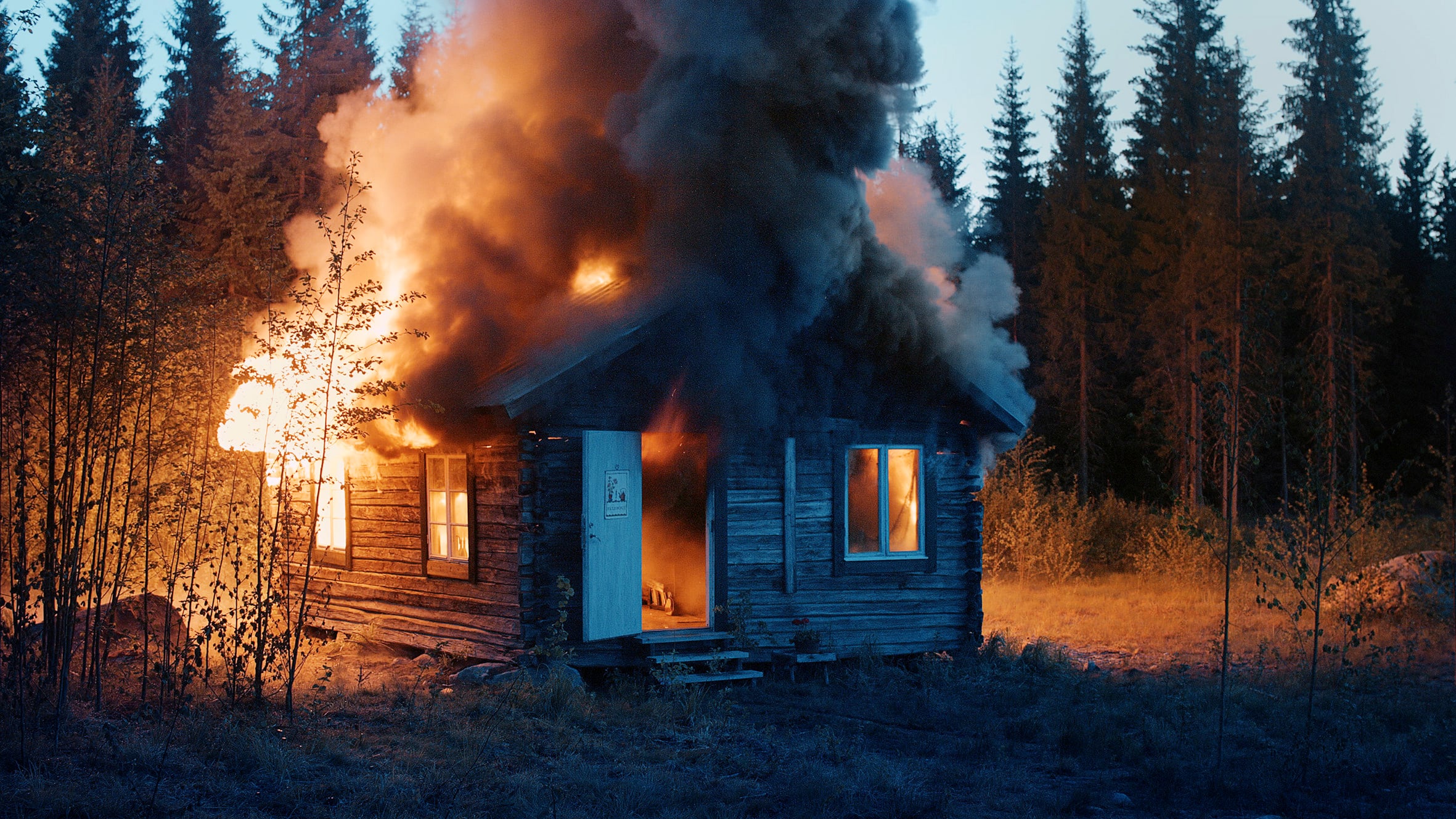 Ragnar Kjartansson’s video work Scenes from Western Culture, Burning House (2015).