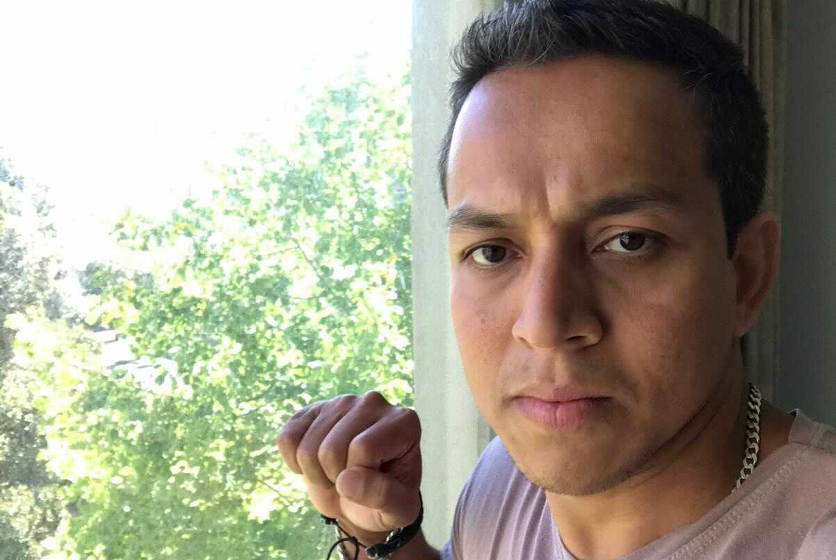 Fight to free refugees in hotel detention