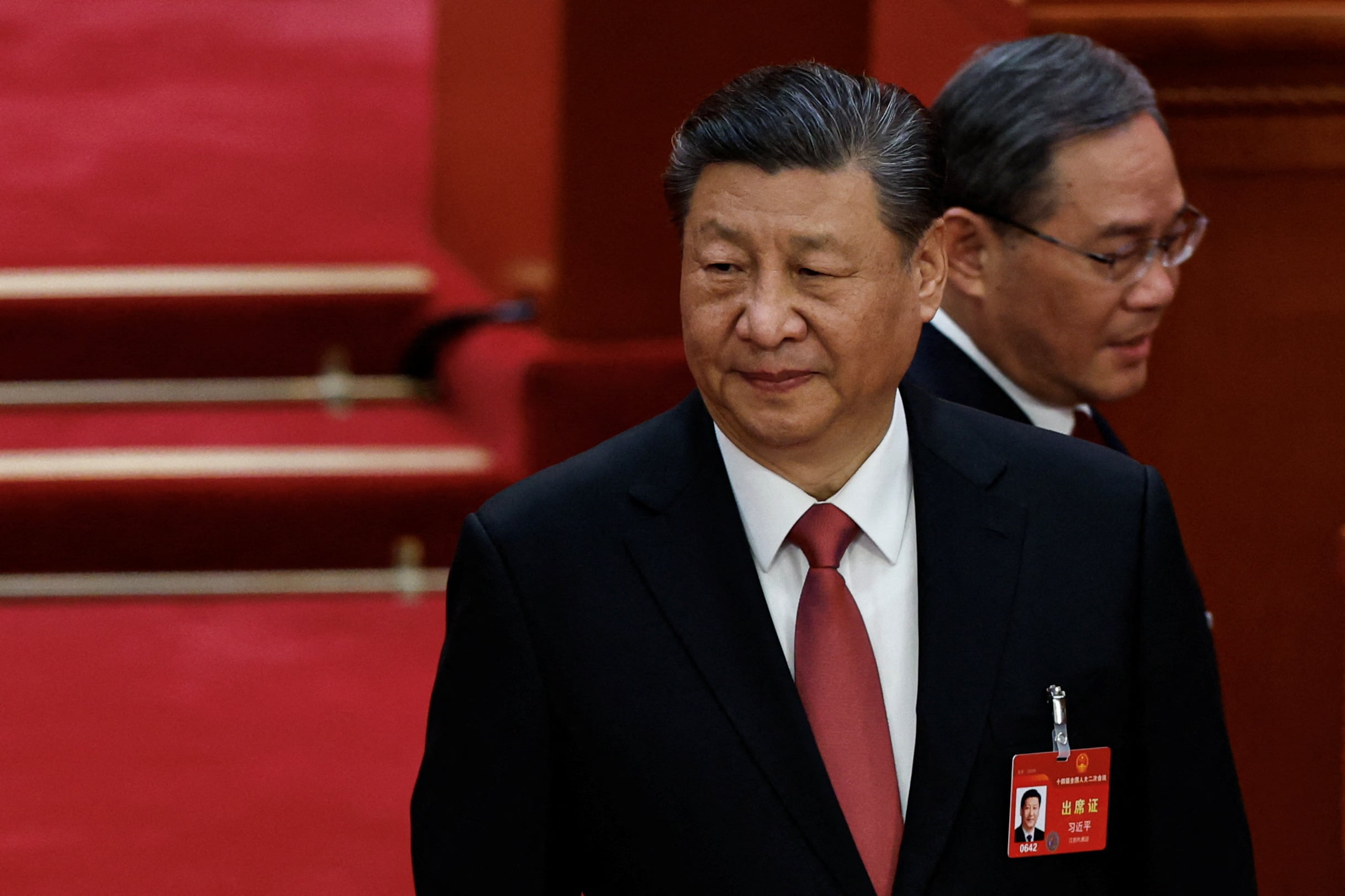 Chinese leader Xi Jinping (left) and Premier Li Qiang. 
