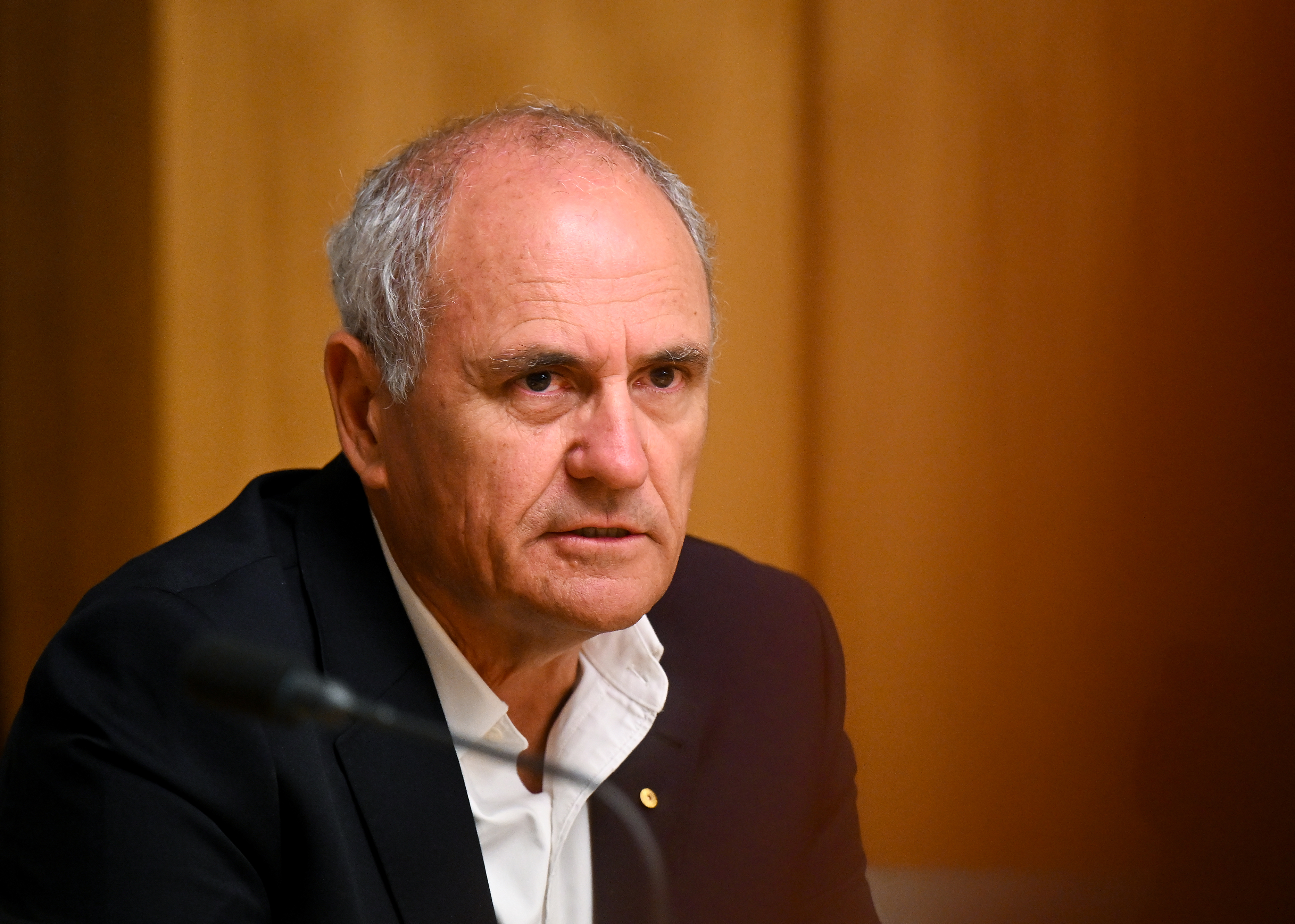 Ex-Treasury boss Ken Henry on the case for taxing carbon