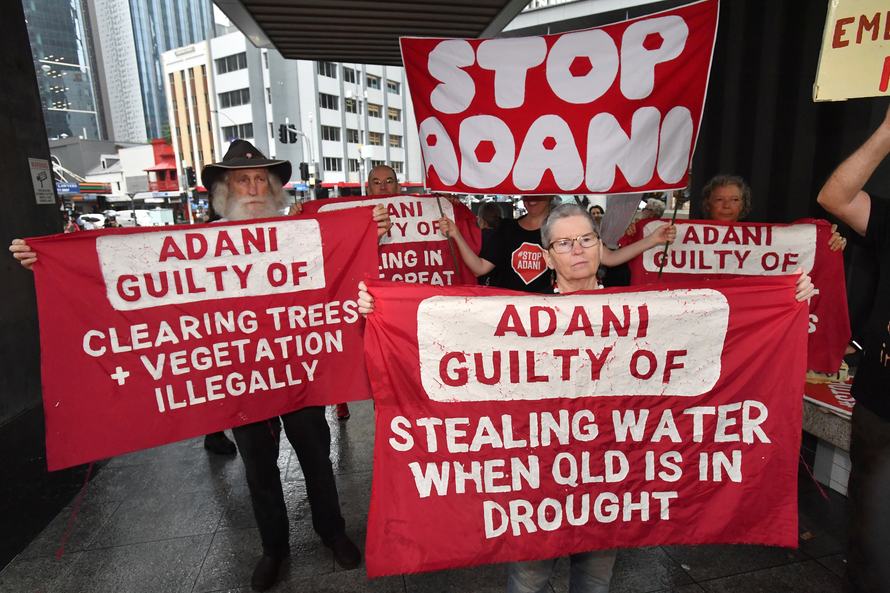Is it time for lawyers to dump their fossil fuel clients?