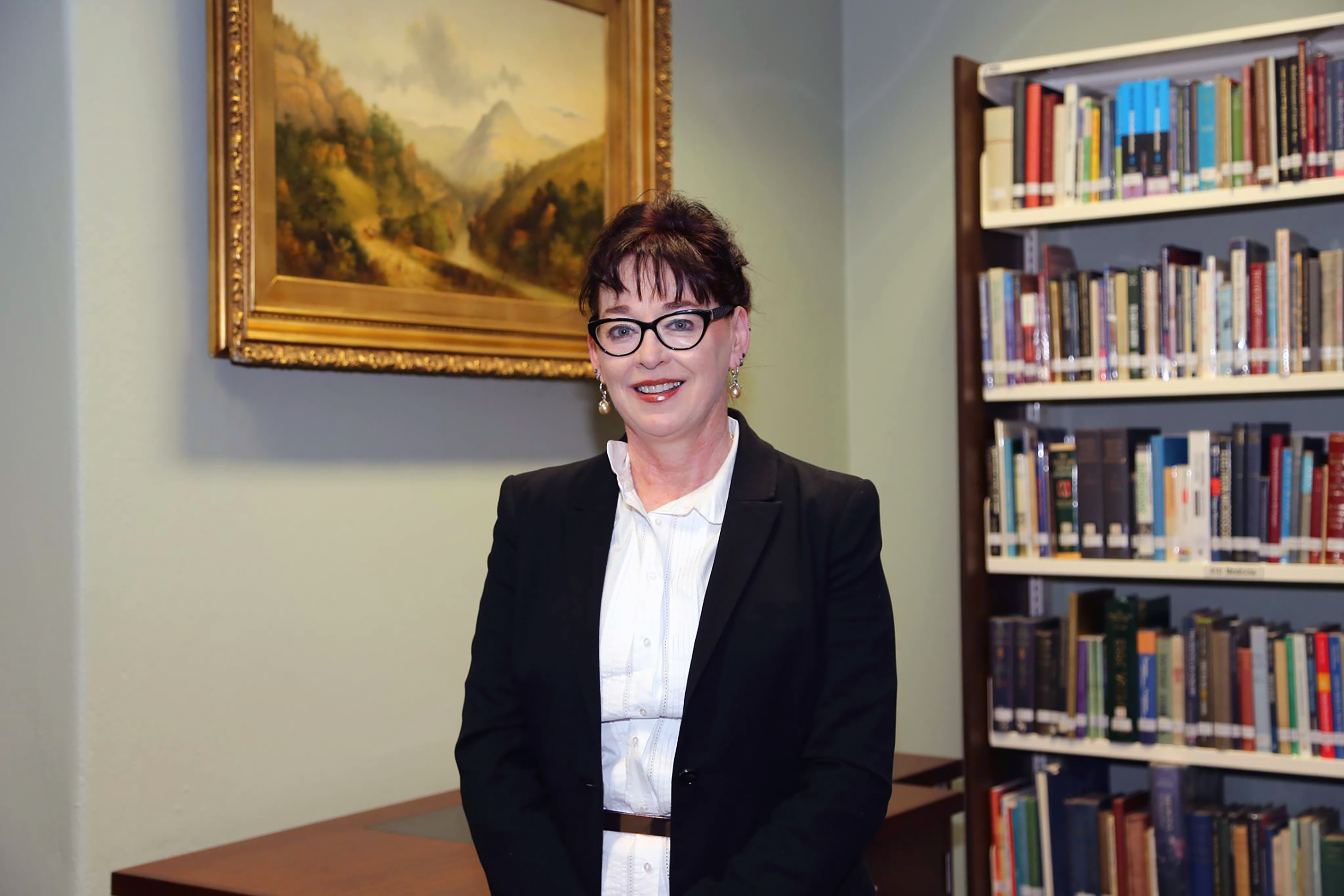 A photograpgh of Kerin Fielding in an office.