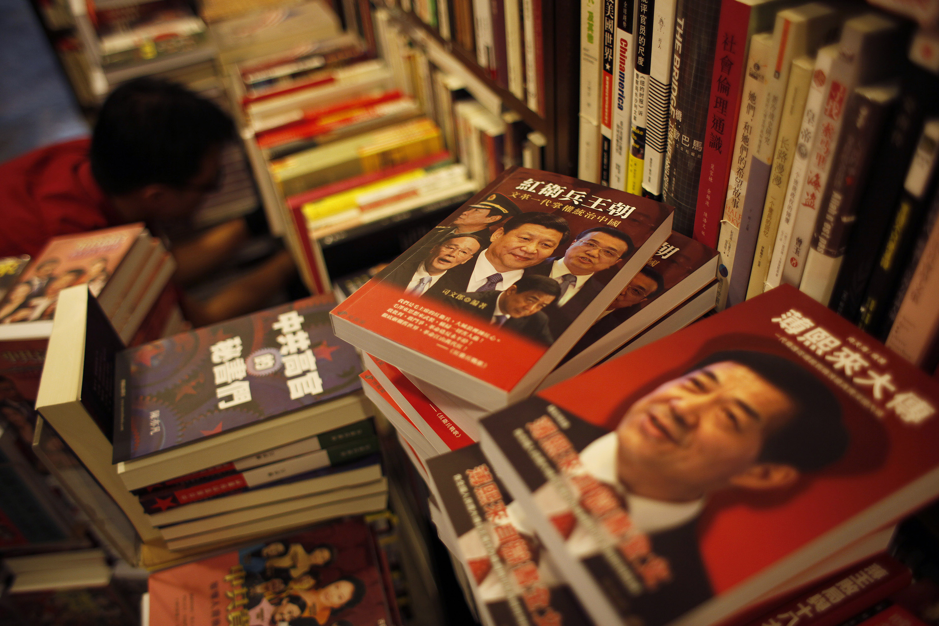 China cracks down on Hong Kong publishers