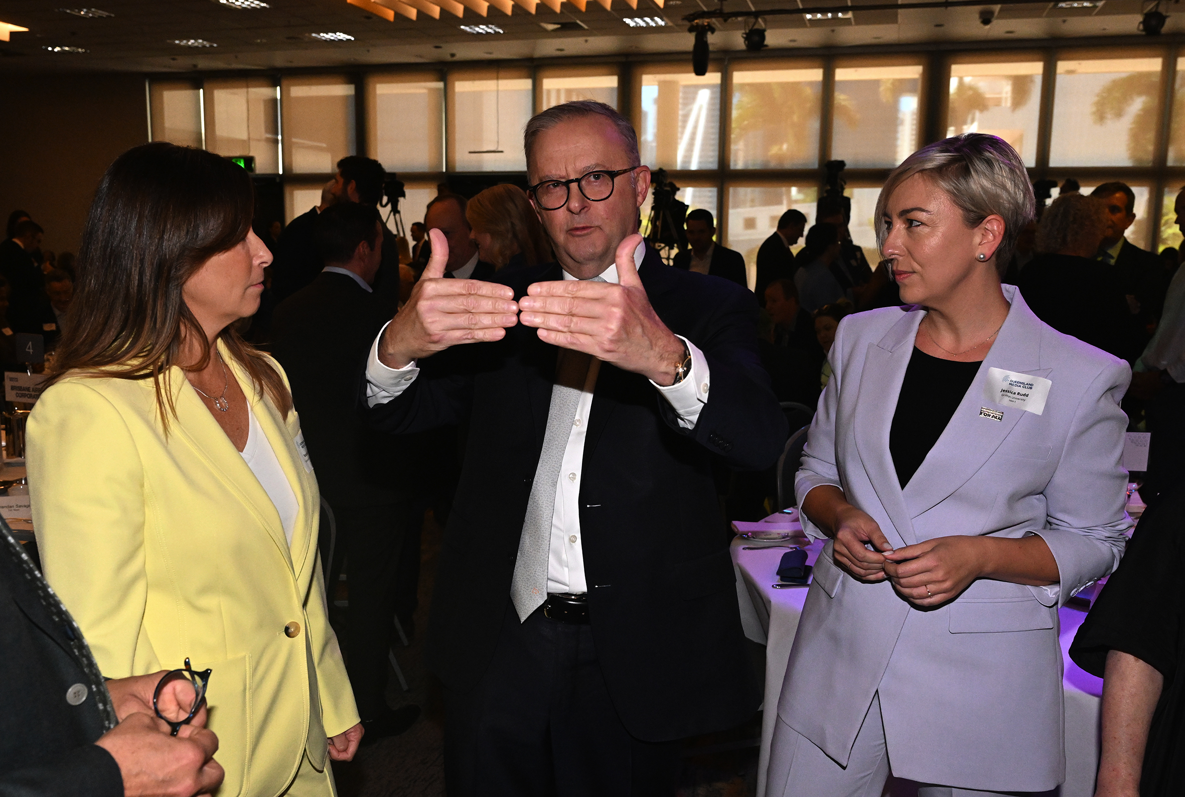 Prime Minister Anthony Albanese speaks with Raechel Paris (left) and Jessica Rudd.