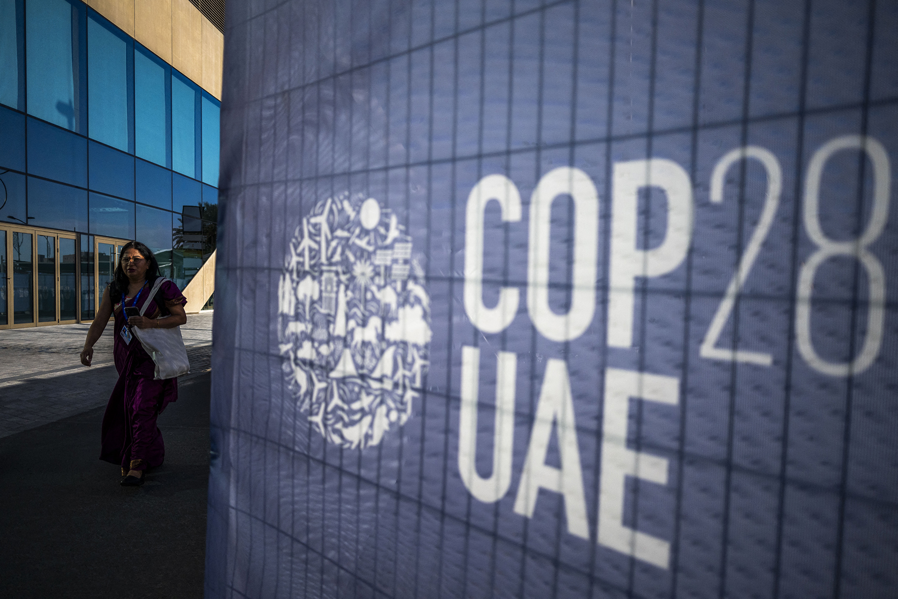 A‘COP28 UAE’ sign.