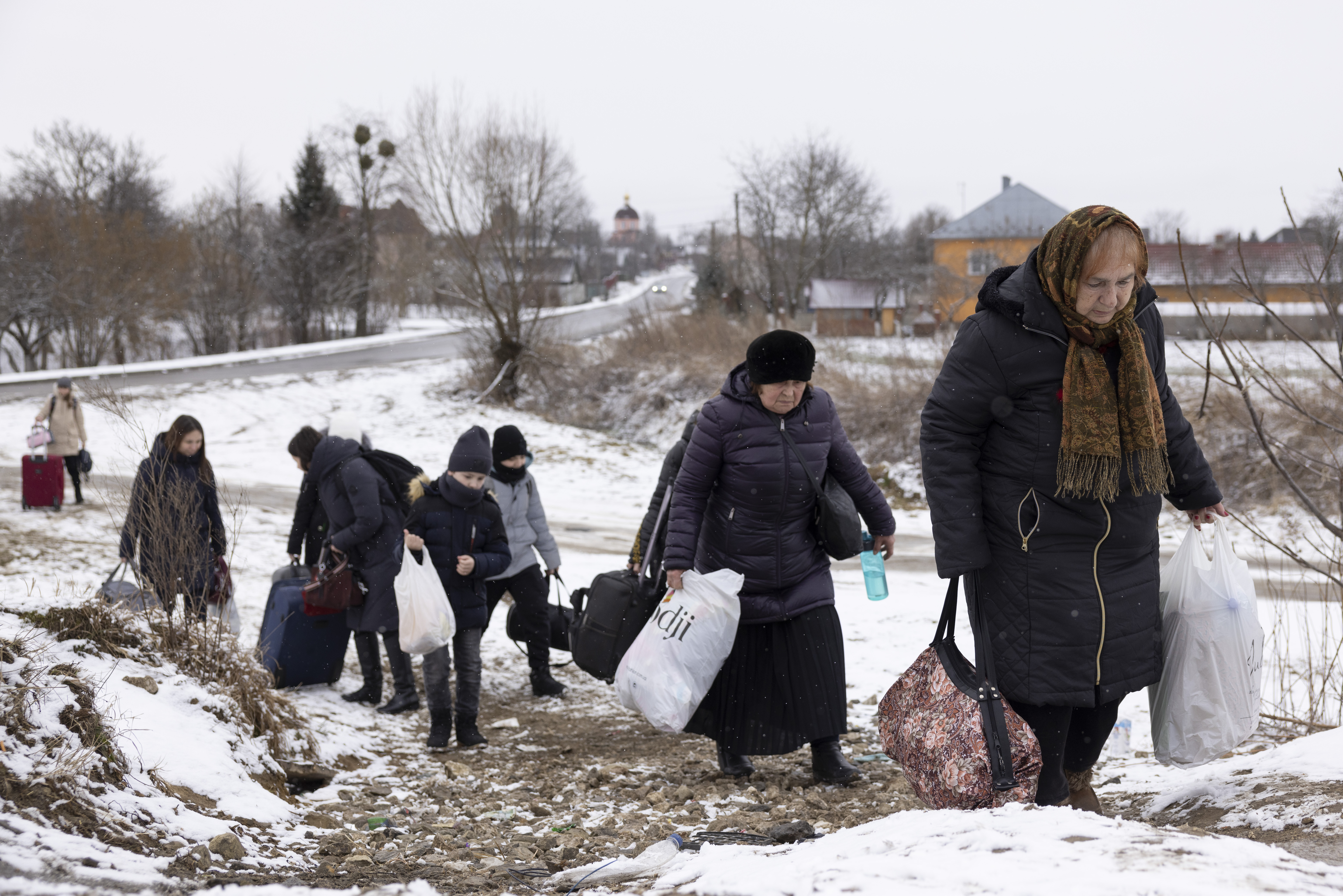 Small kindnesses at the Polish border