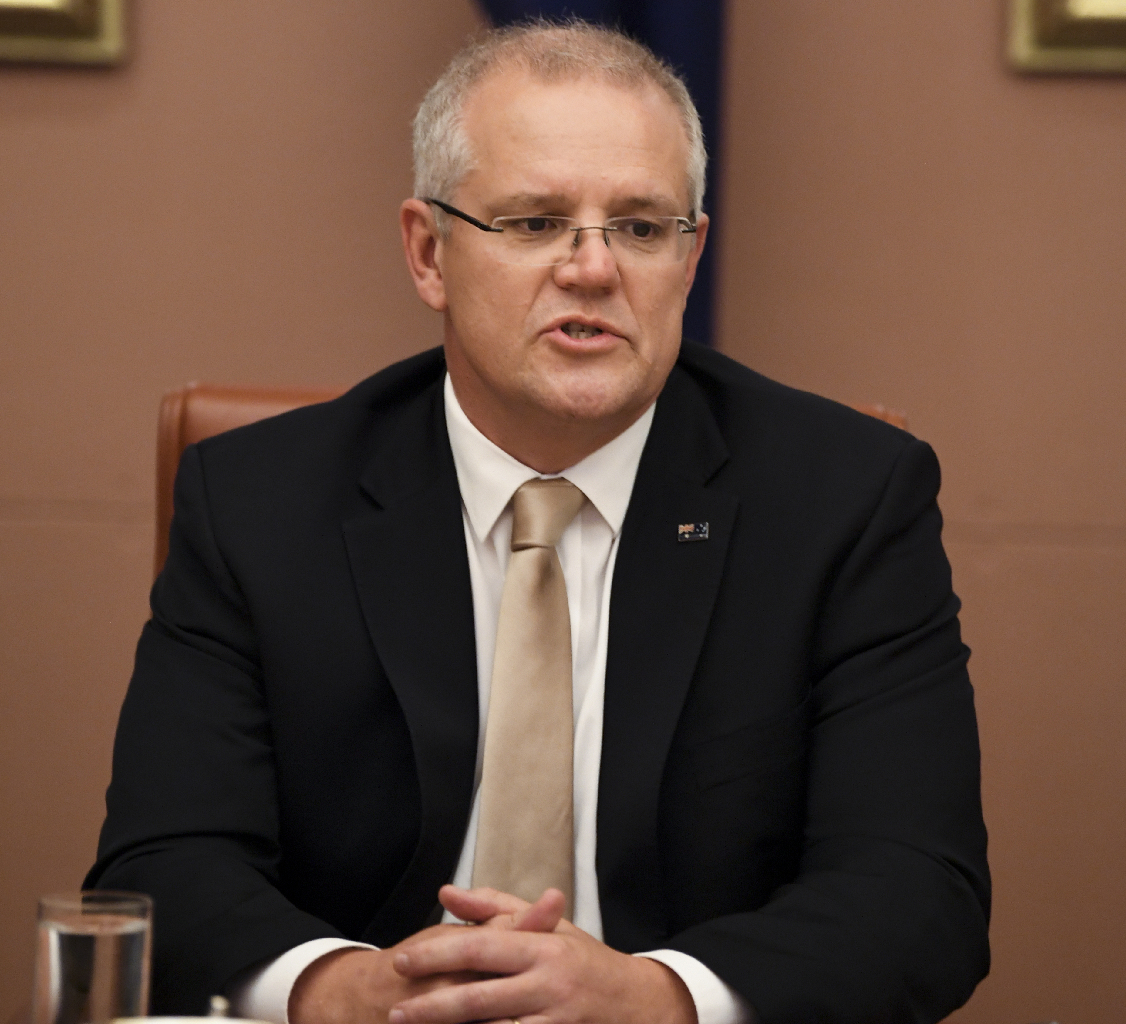 Scott Morrison imposes discipline