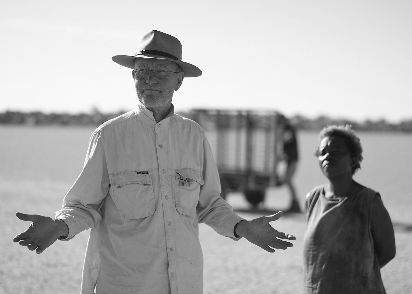 Director Rolf de Heer with on set with actor Mwajemi Hussein. 