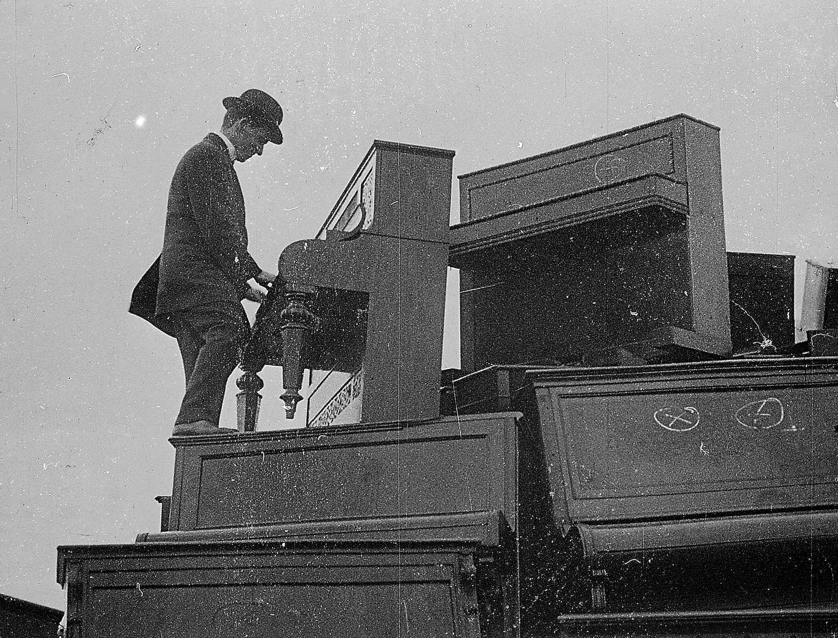 A bonfire of the piano keys