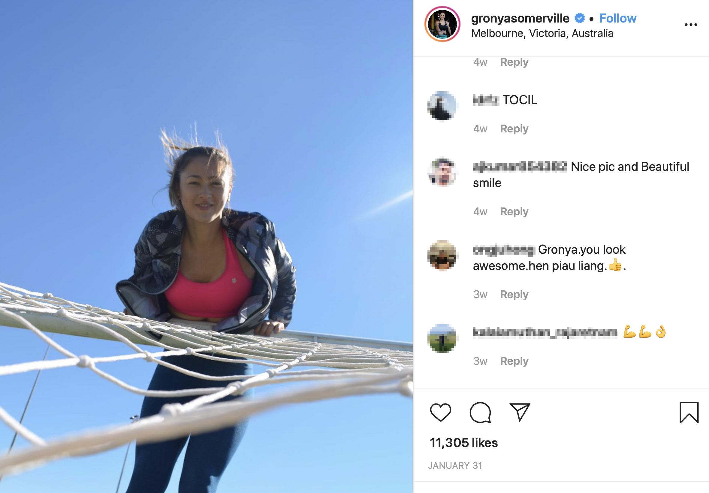 Sportswomen and social media