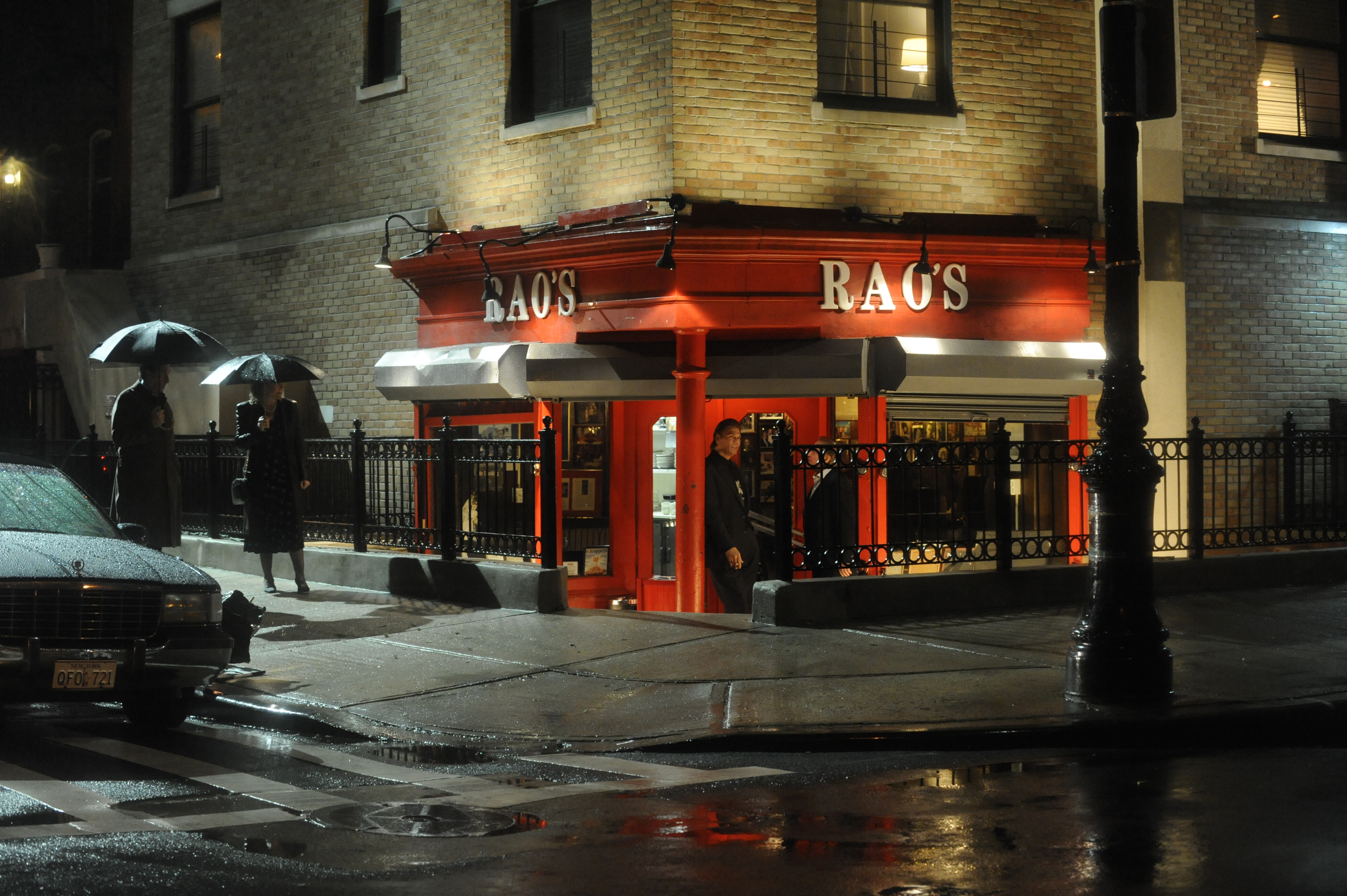 Rao’s restaurant in a New York winter