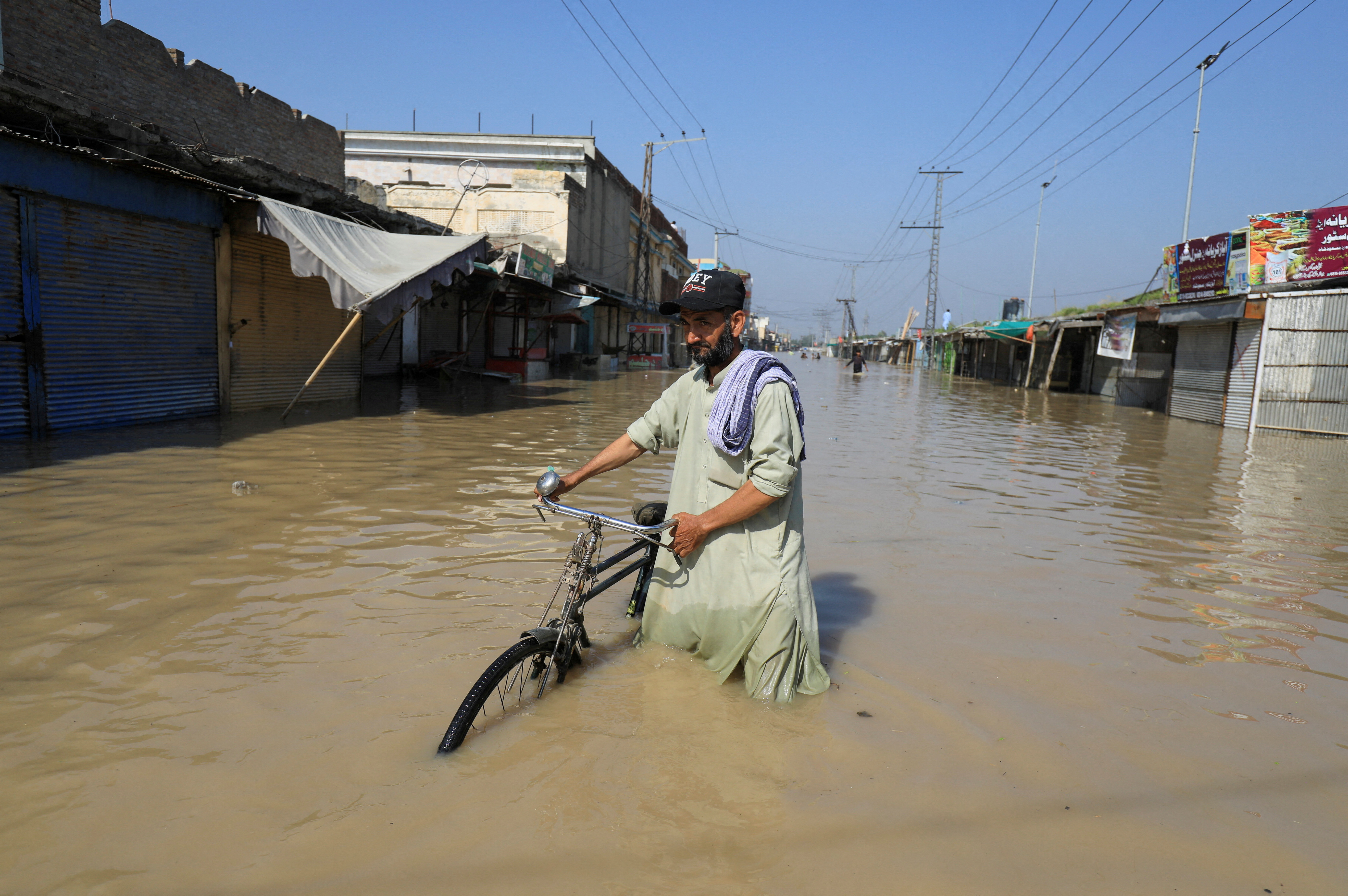 UN calls for action as Pakistan floods turn ‘apocalyptic’