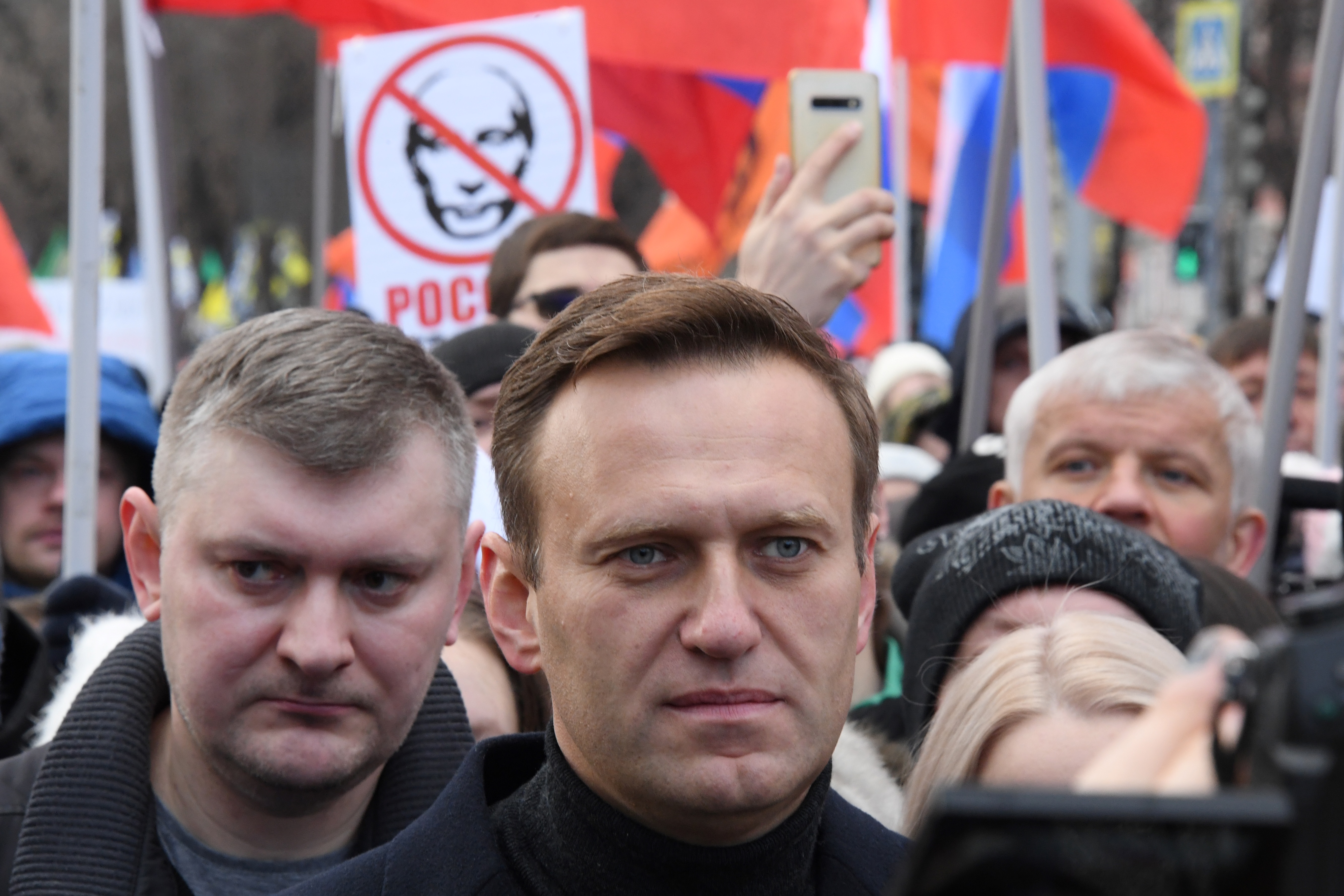 Putin critic in coma after likely poisoning