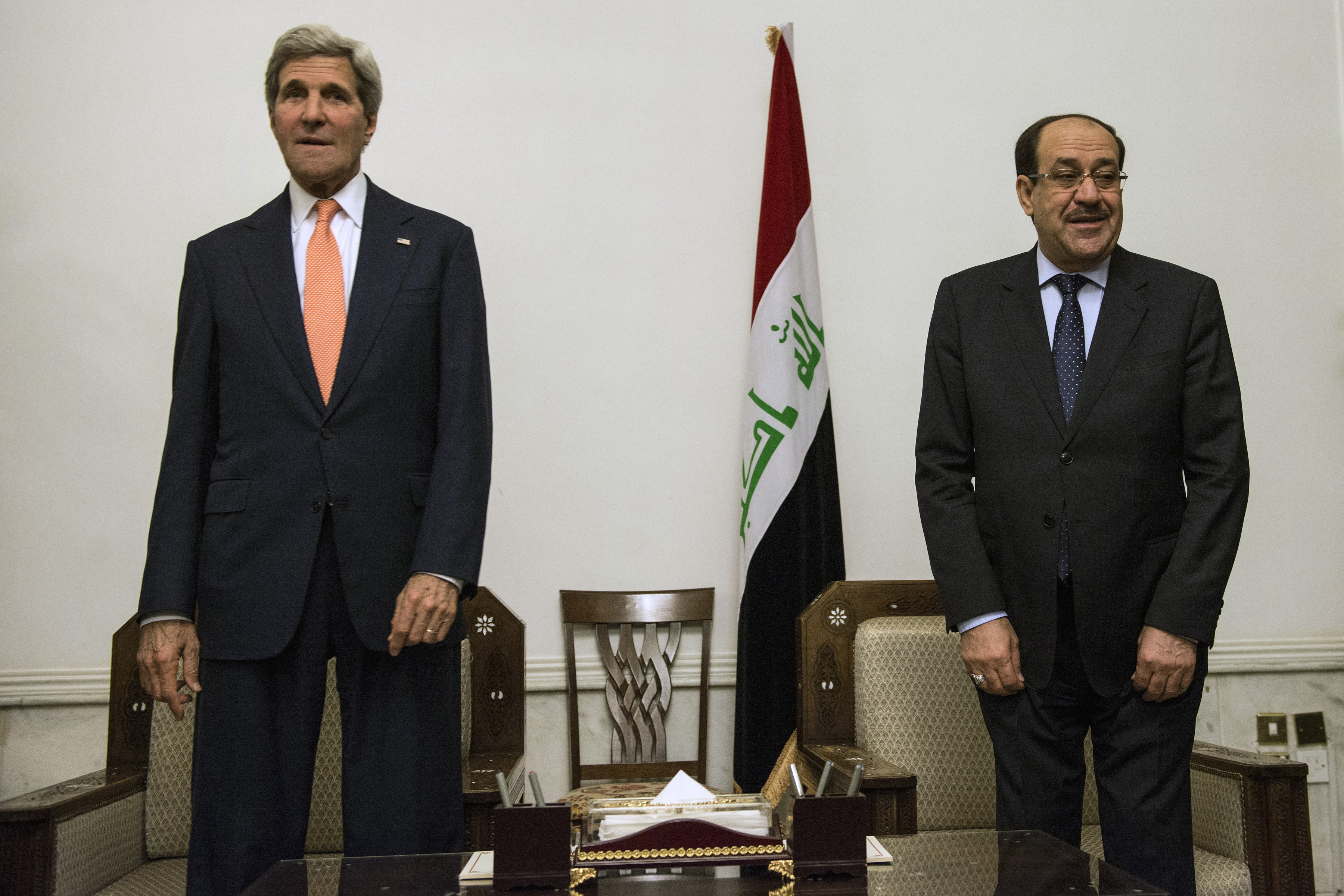 Holding Iraq together is taxing Obama's skills
