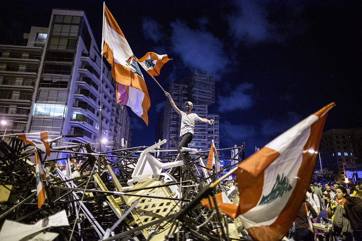 Lebanon protesters demand new government