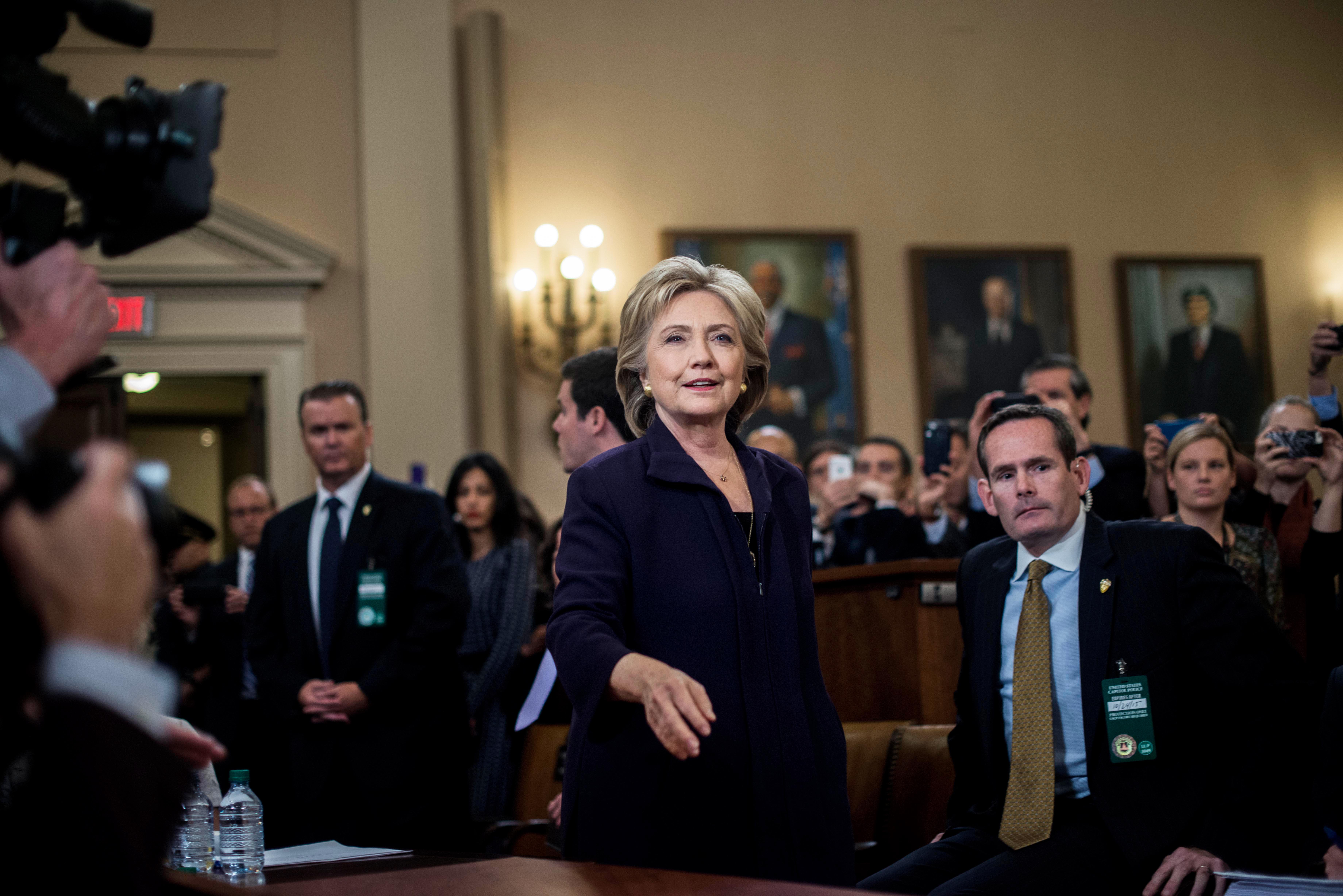 Clinton connections come back to haunt 