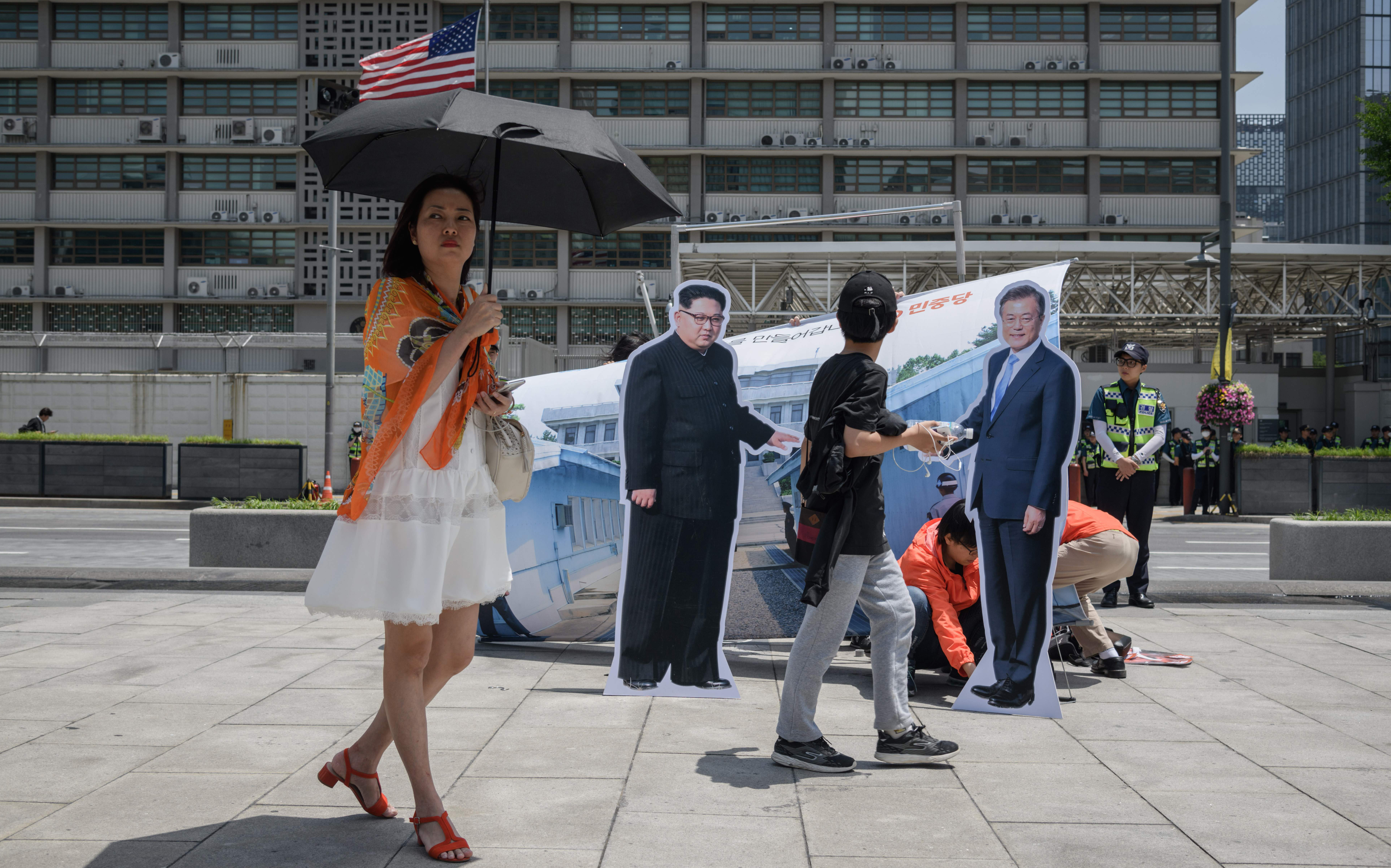 Trump and Kim head to Singapore