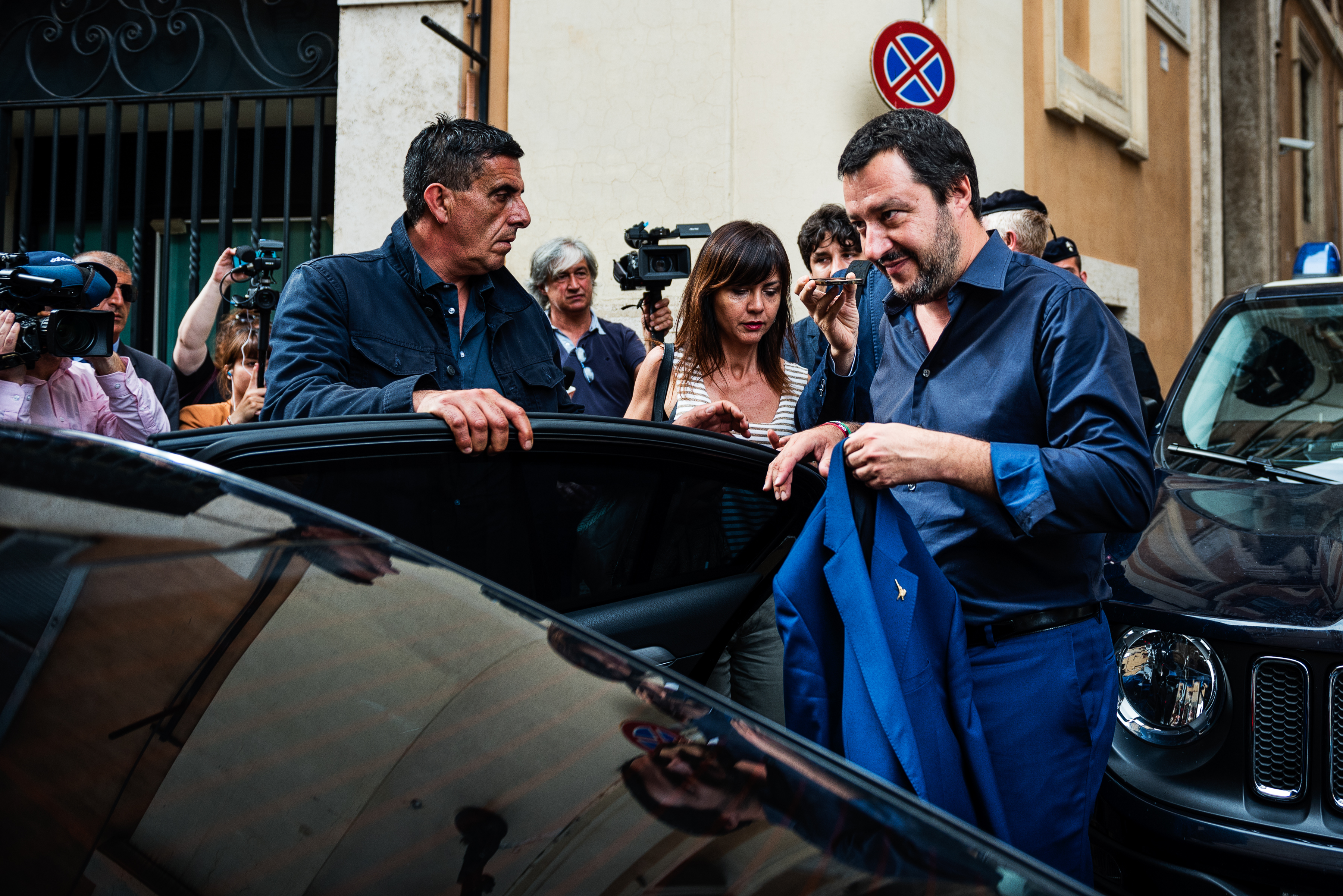 New elections could see Italy drop euro
