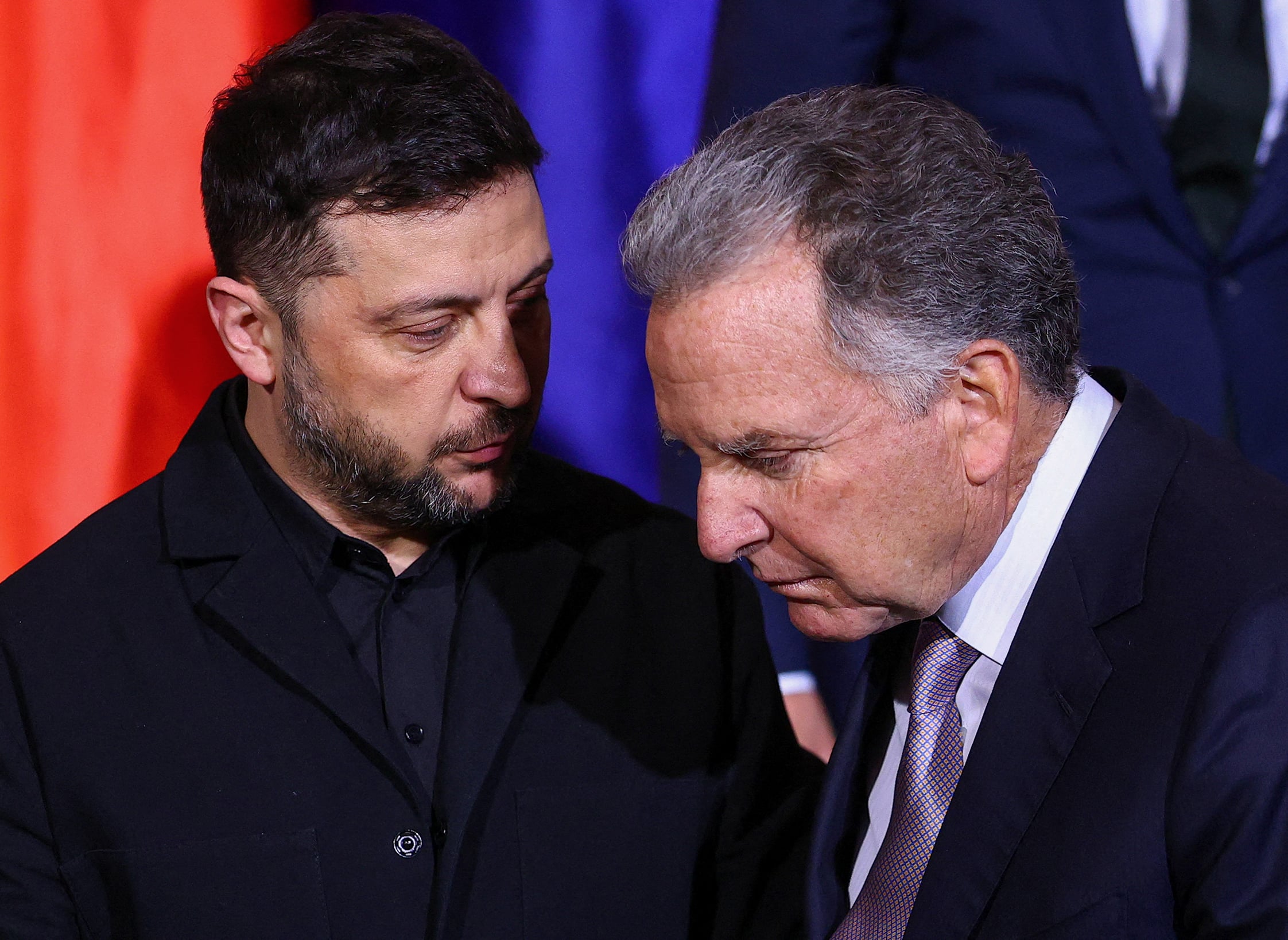 President Volodymyr Zelensky speaks to US special envoy Steve Witkoff