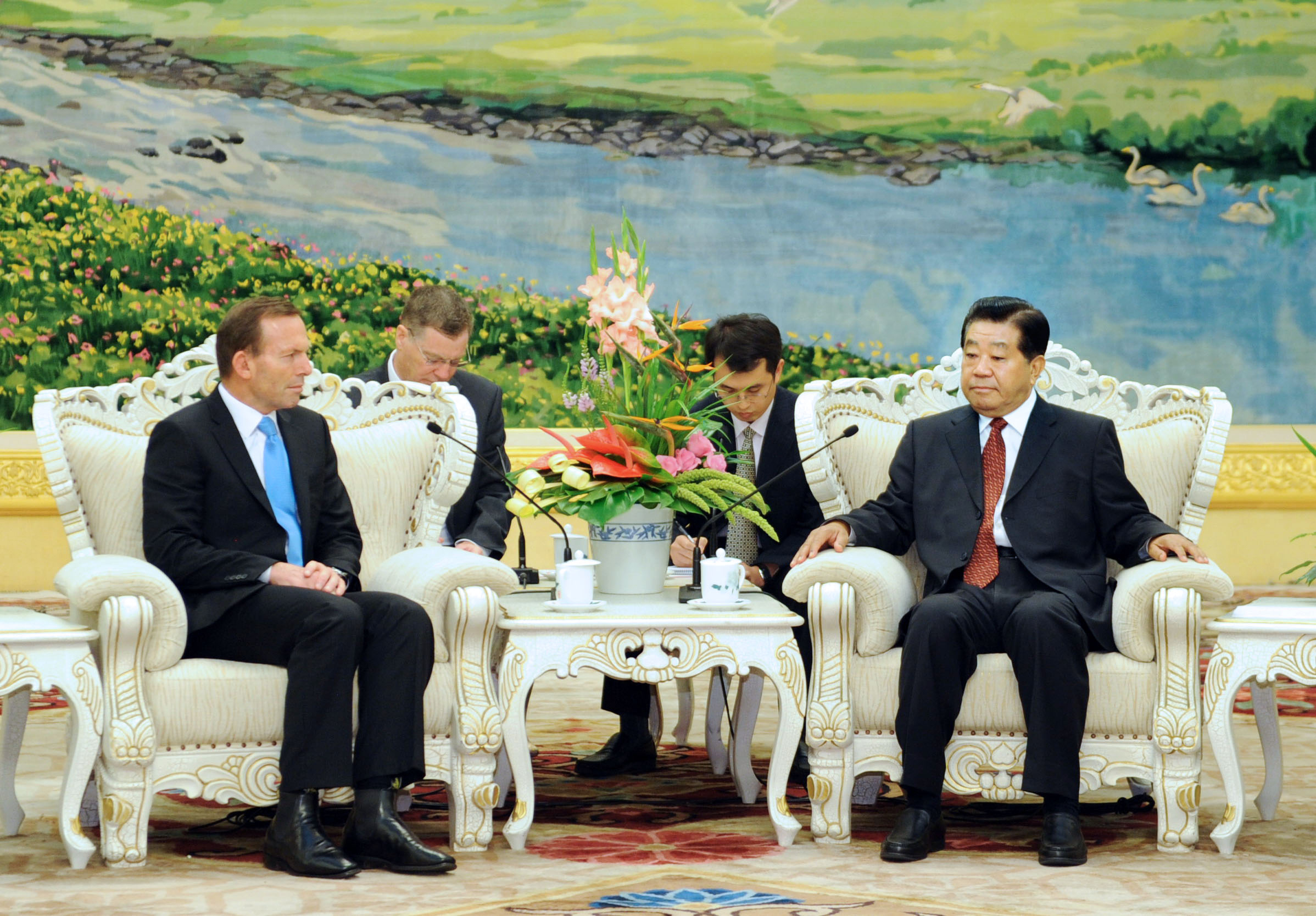 Abbott government's uneasy dealings with China