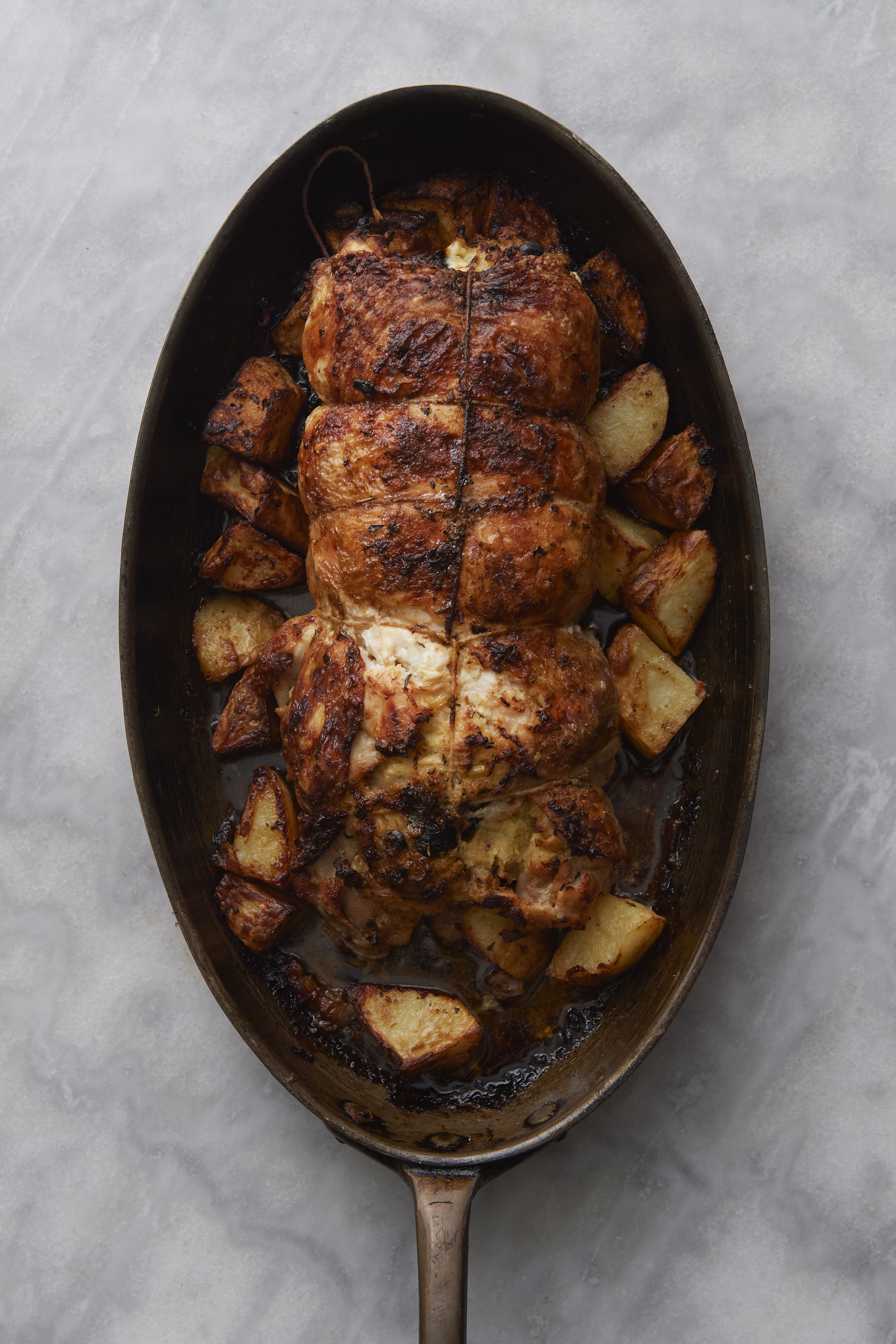 Rolled chicken with potatoes