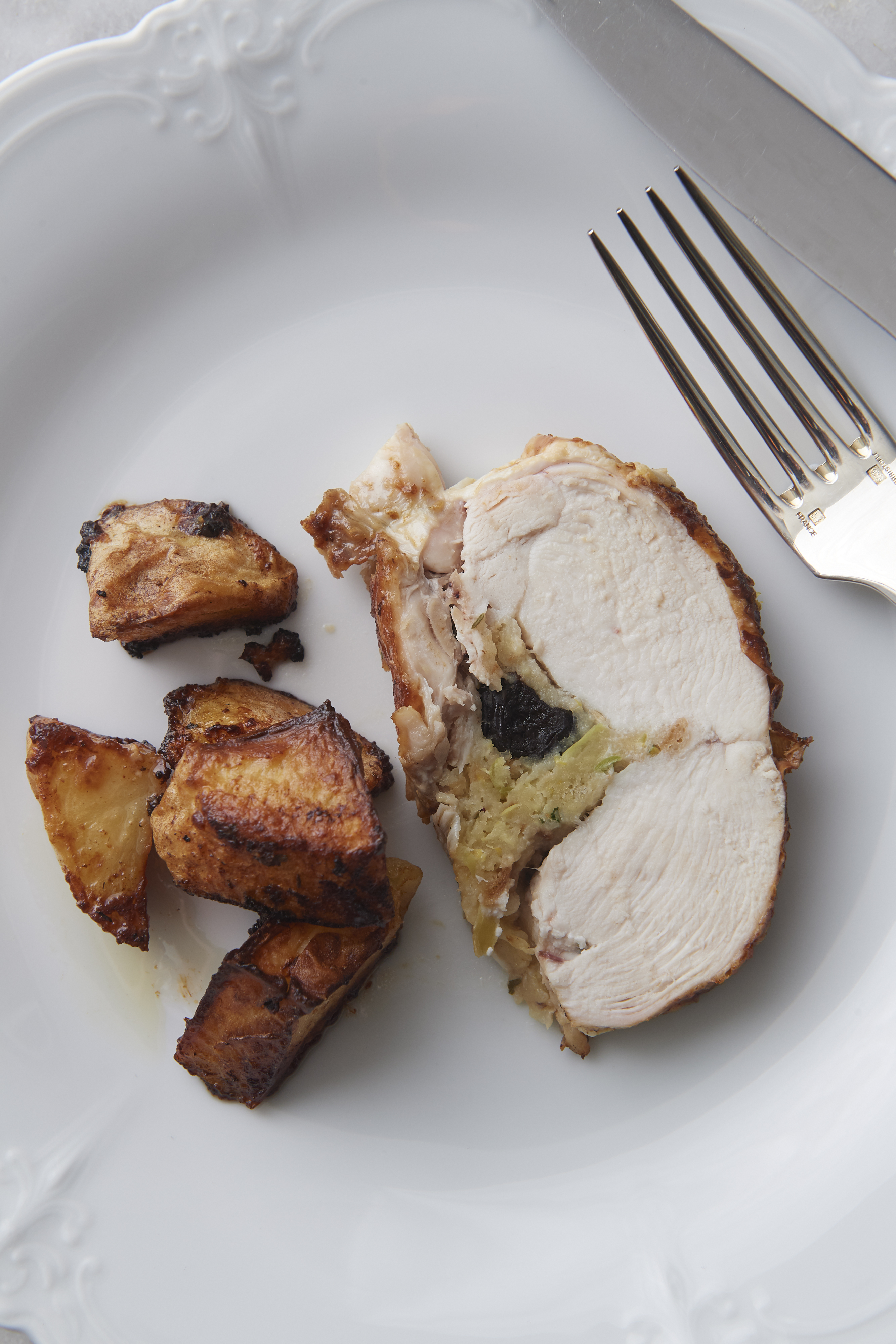 Rolled chicken with potatoes