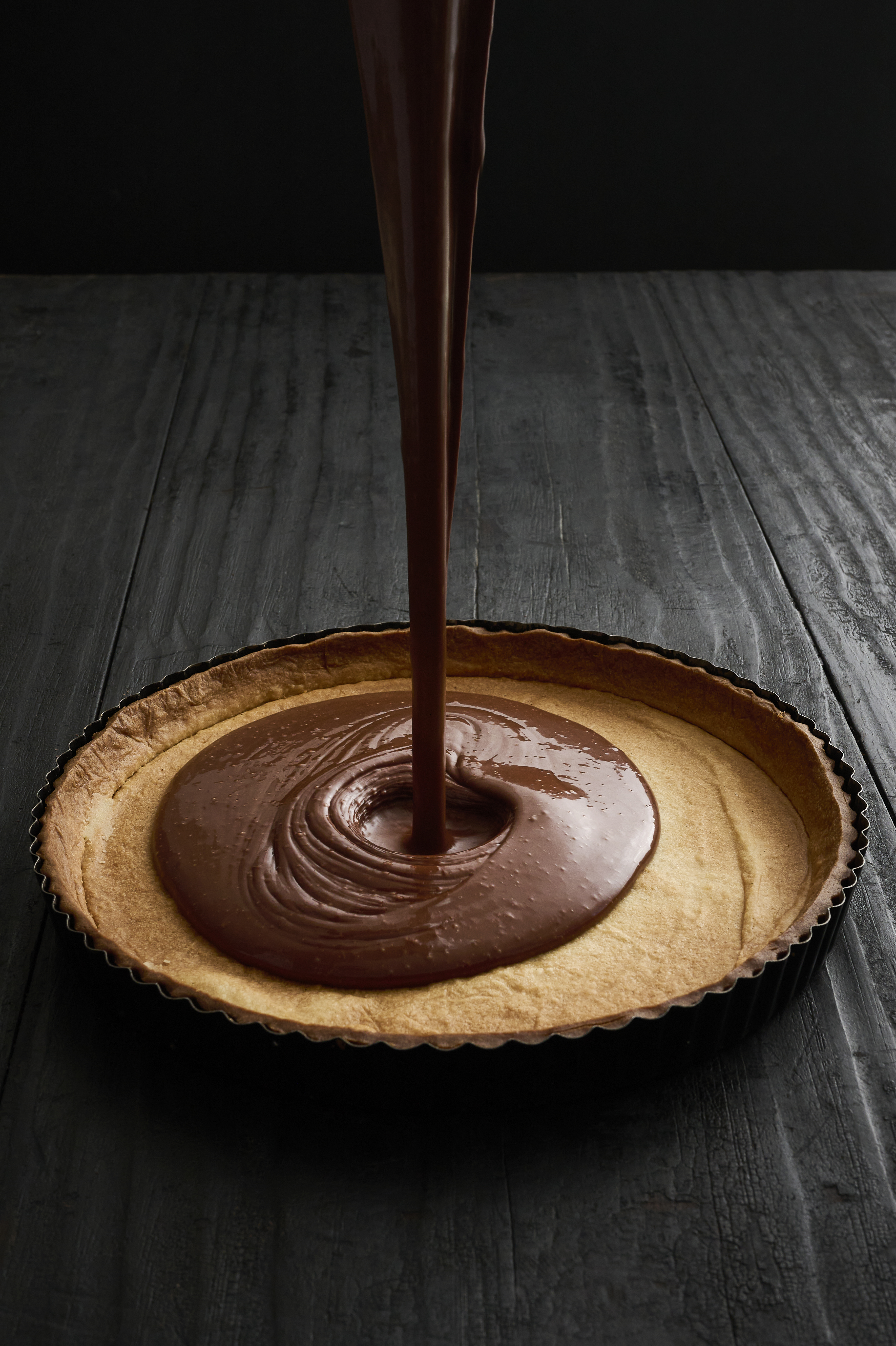 Chocolate mix poured onto the crust.