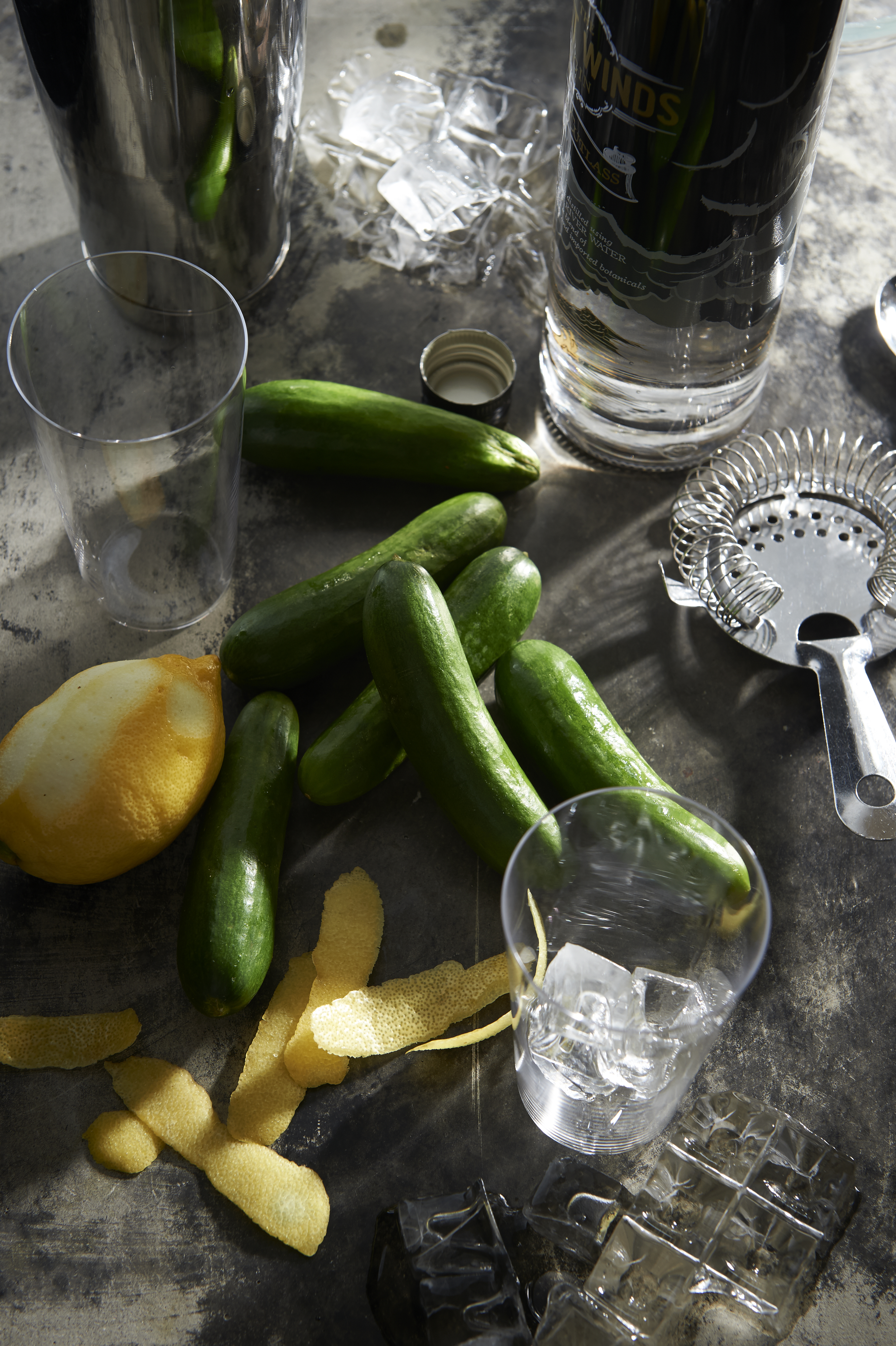 Refreshing cucumber cocktail and whipped cod roe dip