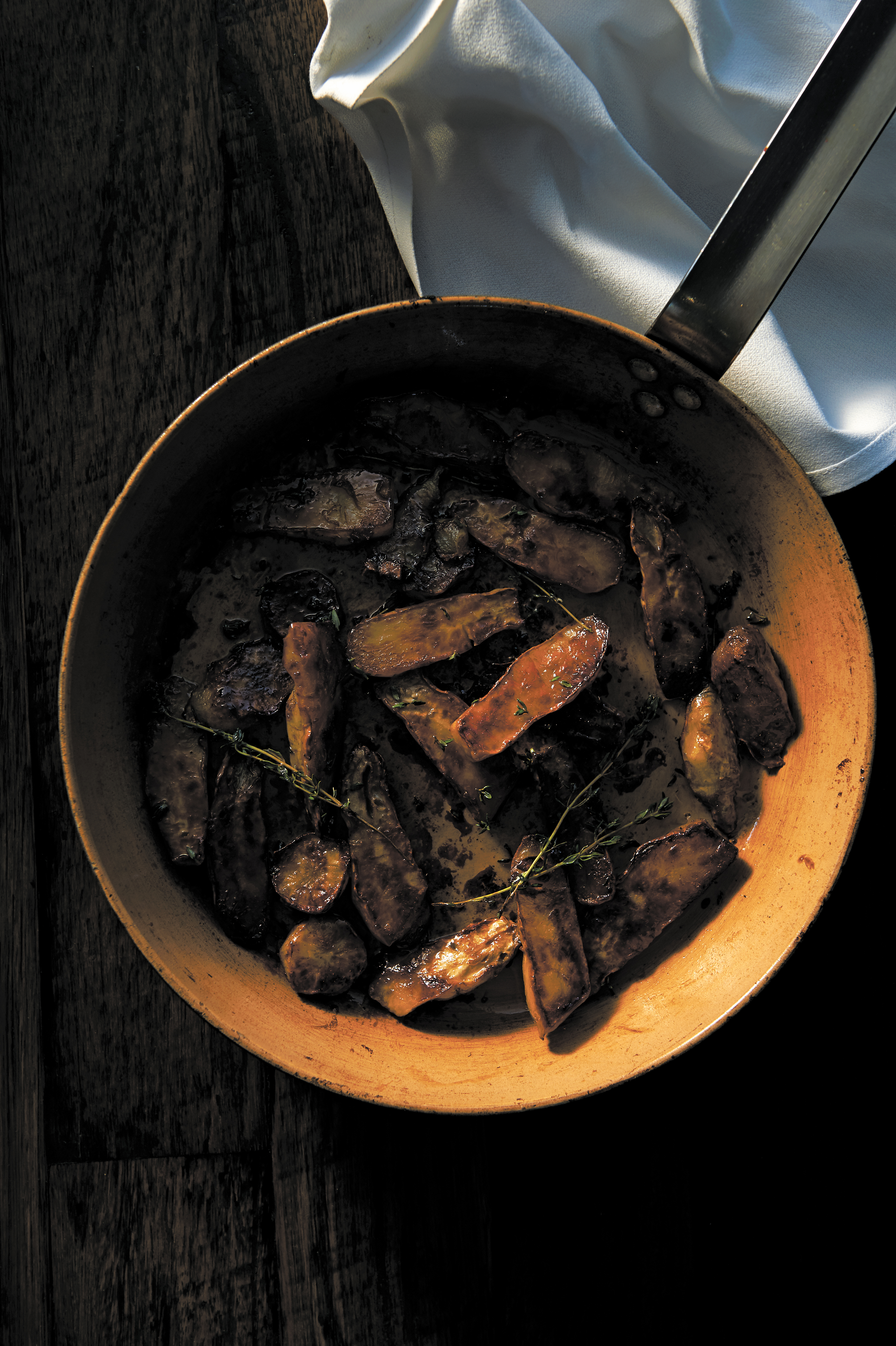 Shredded cabbage salad and roasted Jerusalem artichokes