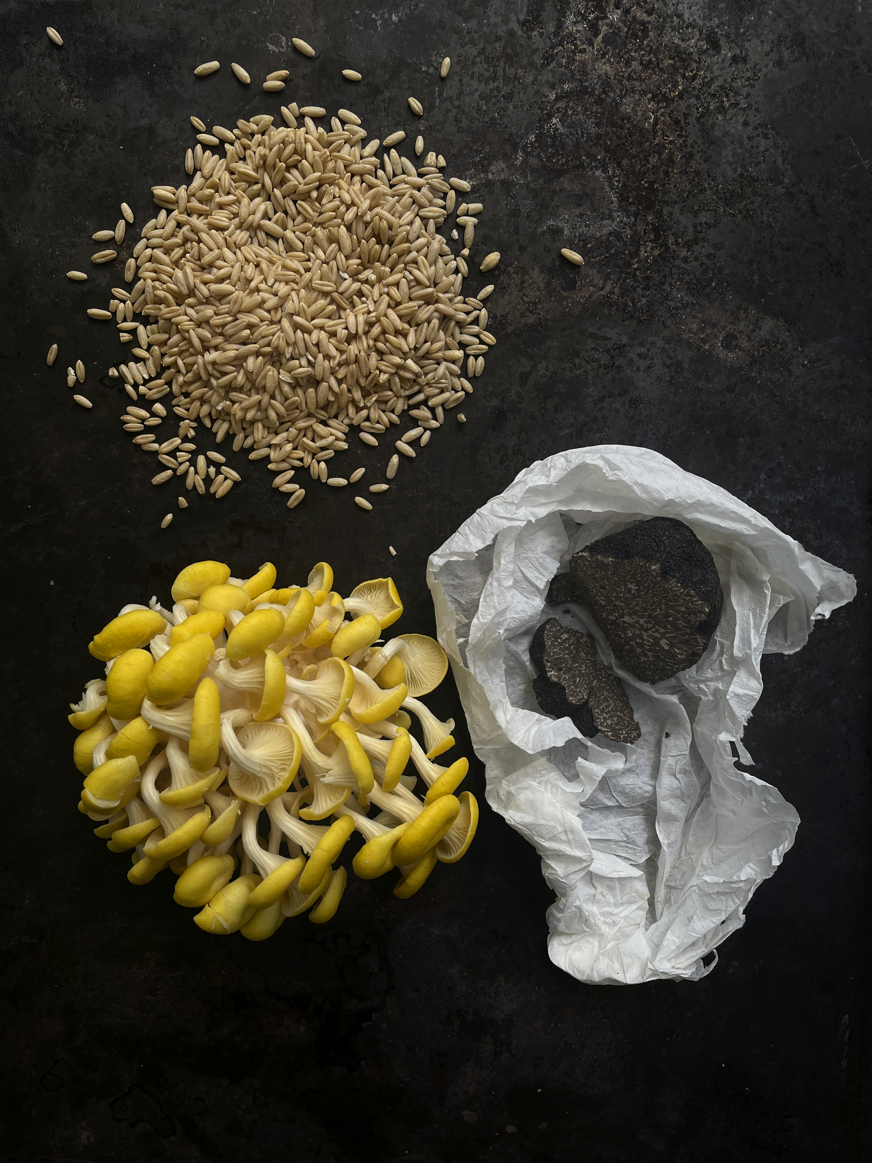 Oyster mushrooms and buckwheat porridge with miso, seaweed and truffle