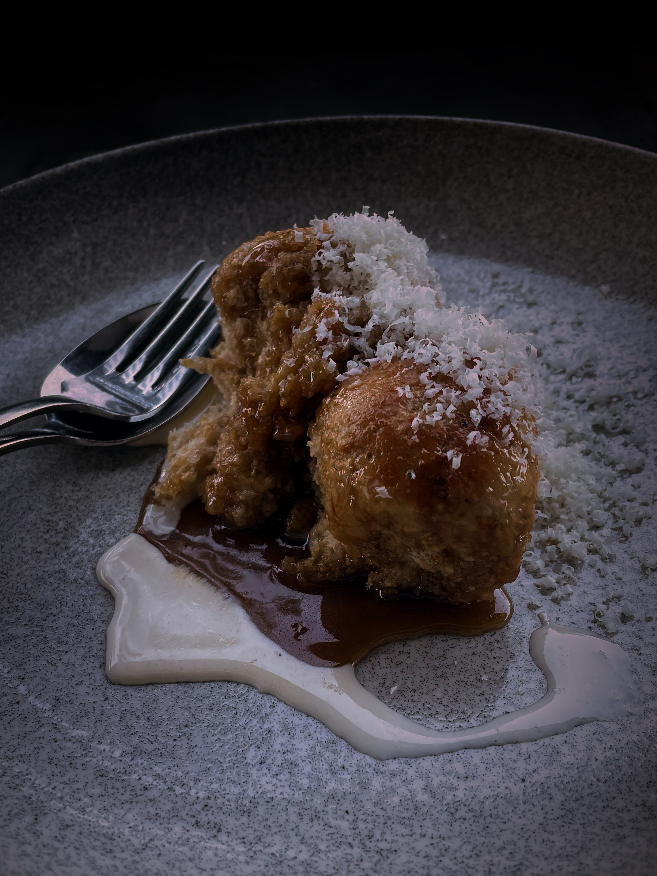 Golden syrup dumplings