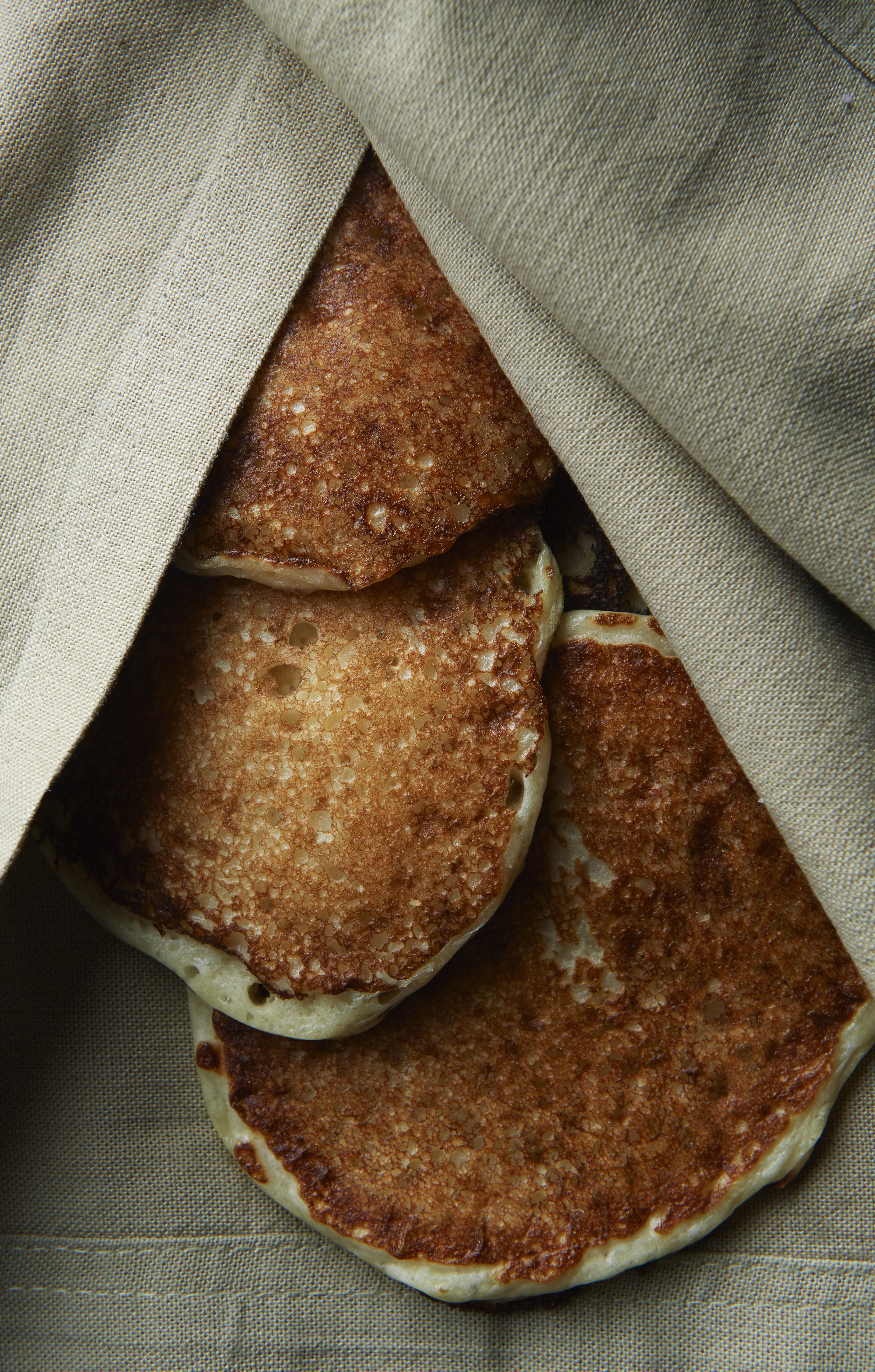 Spring milk ricotta with honey and kunzea pikelets
