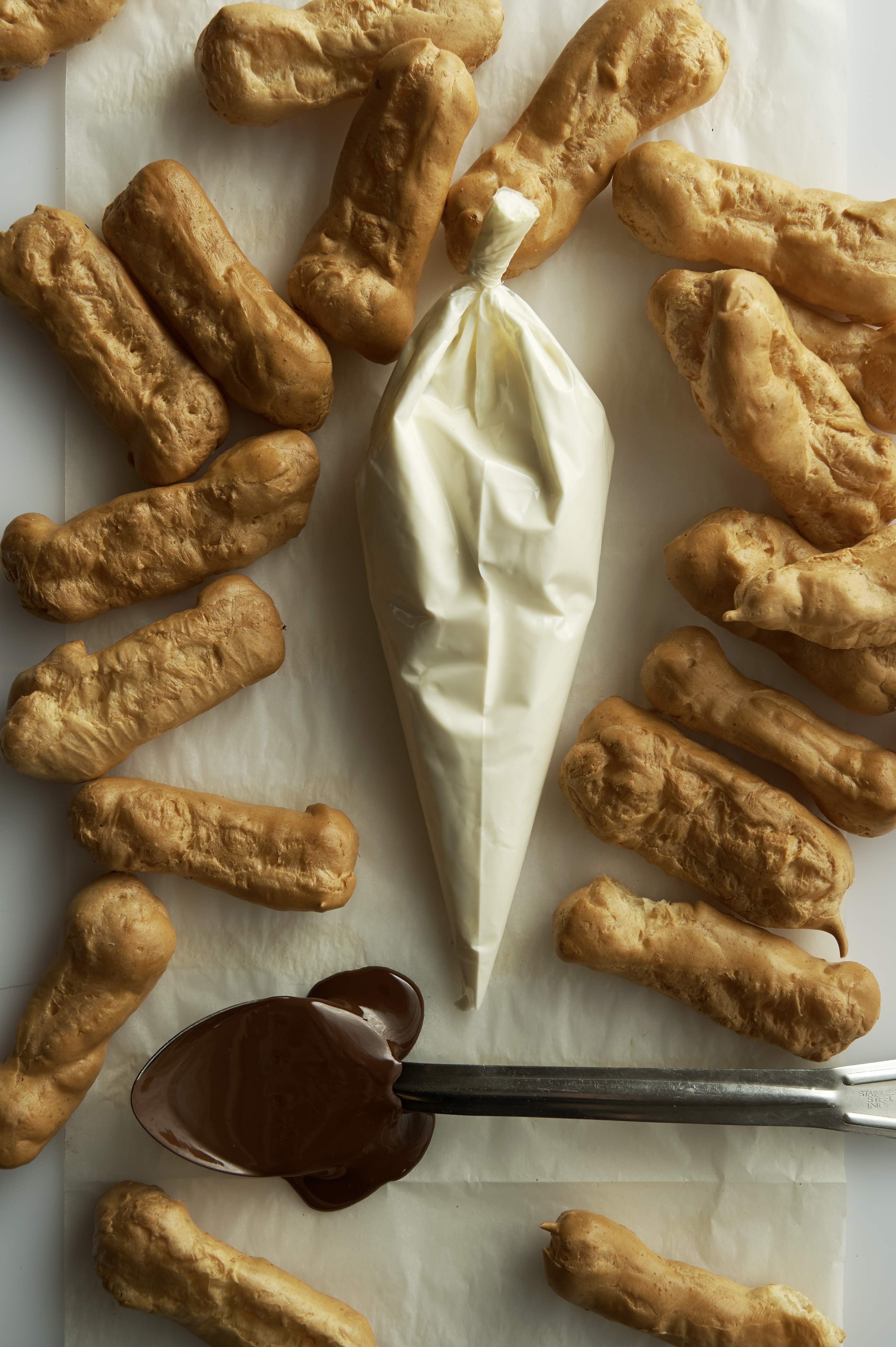 Chocolate eclairs