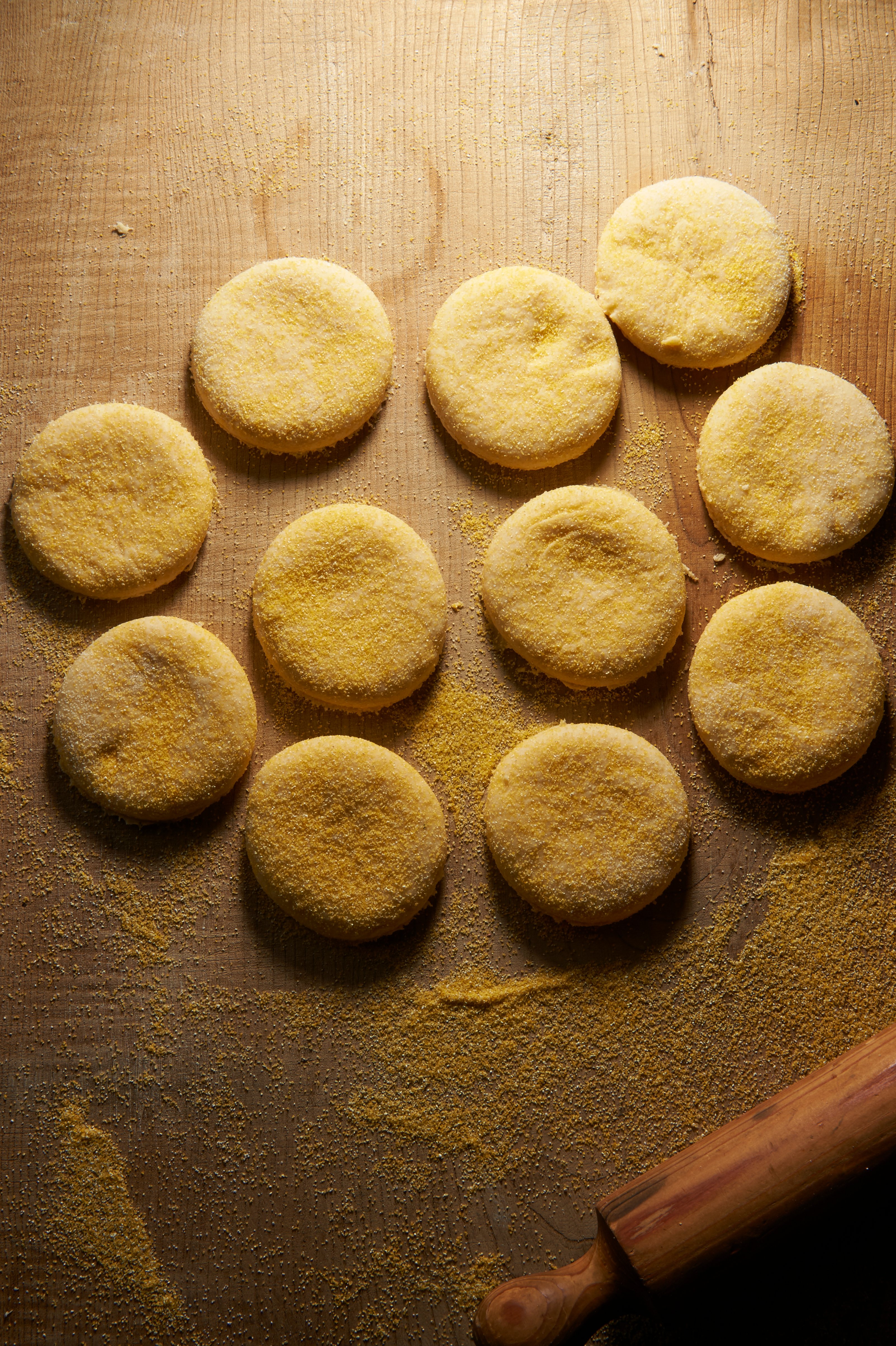 English muffins with lemon butter sauce