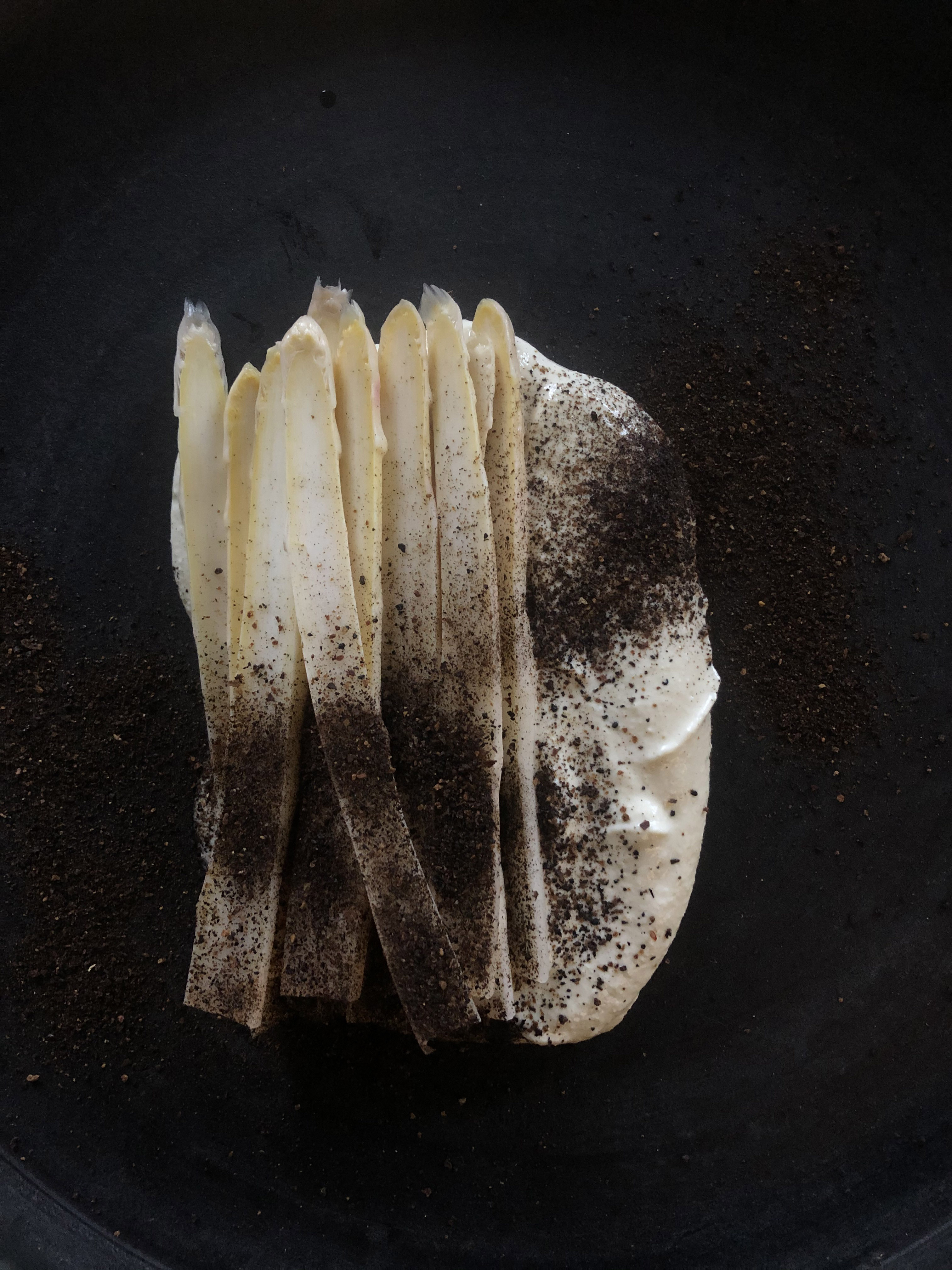 Roasted green asparagus and pickled white asparagus with tarama