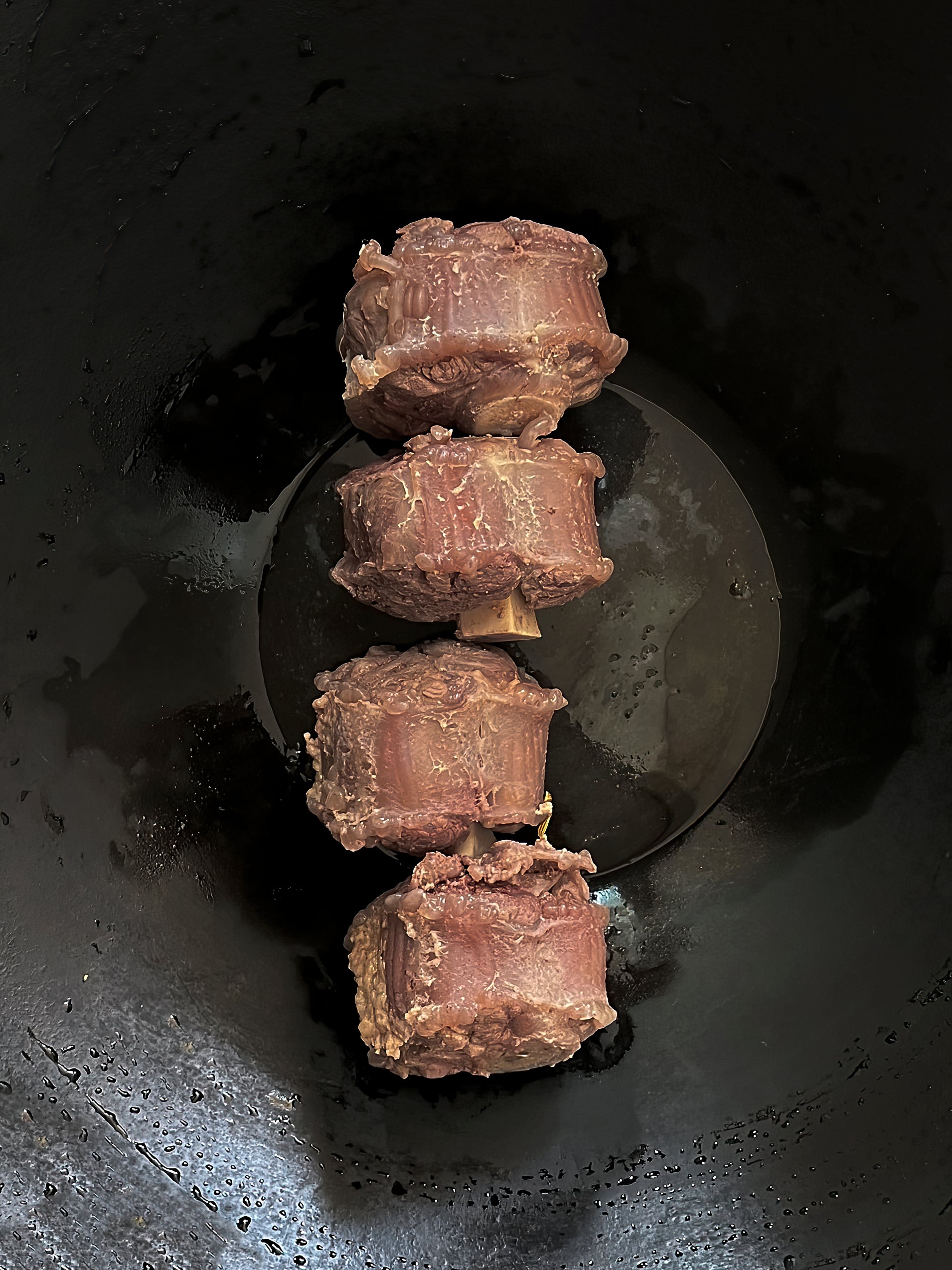 Caramelised red braised kangaroo tail with balsamic