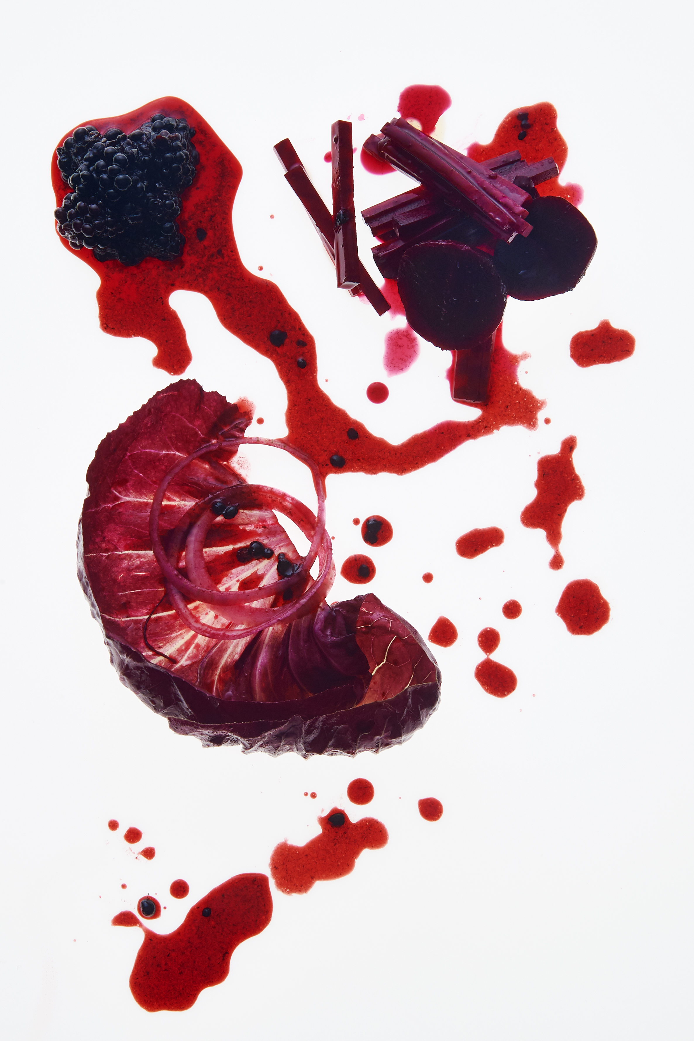 Blackberry and beetroot salad