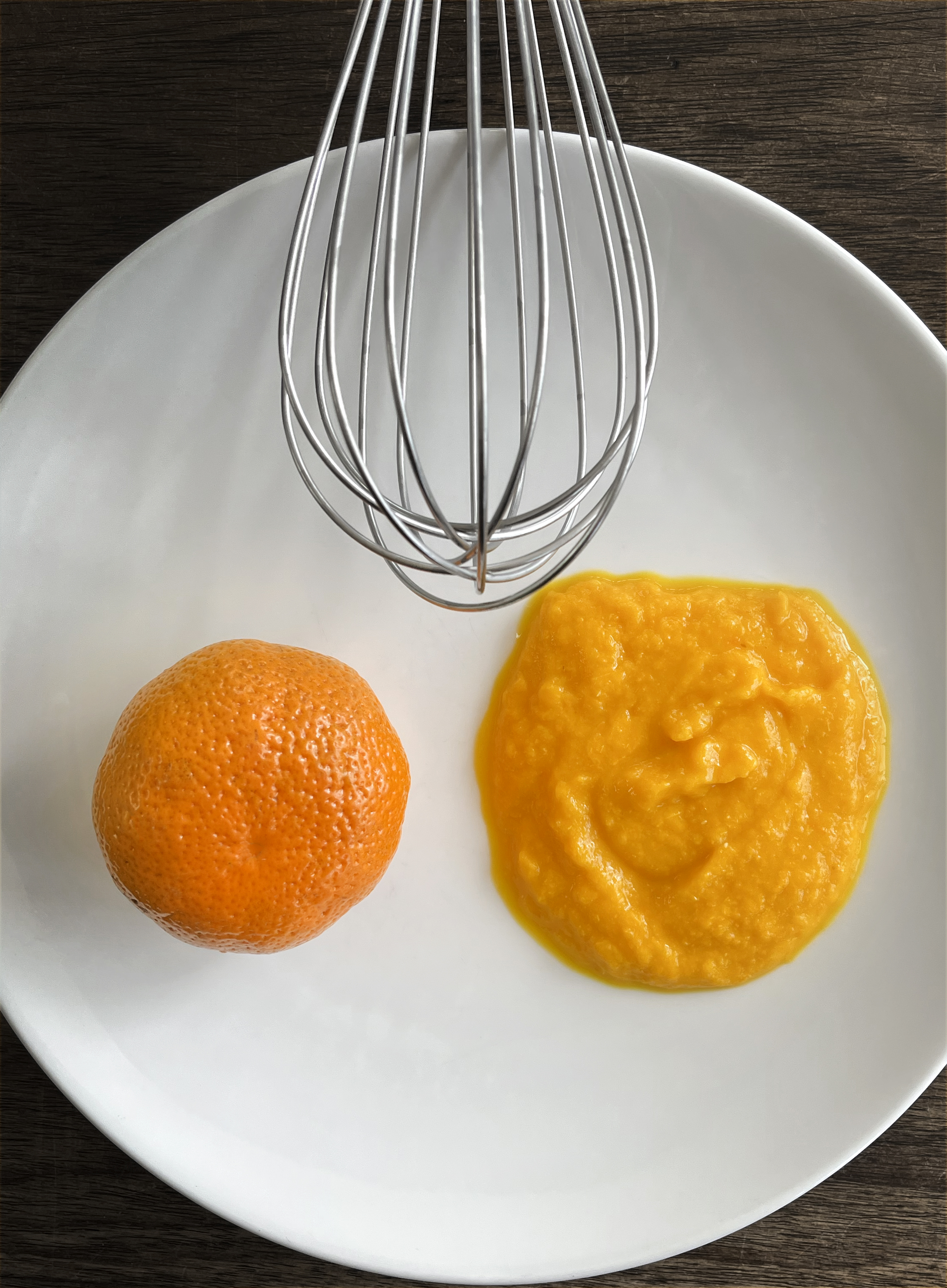 Mandarin, yoghurt and almond cake