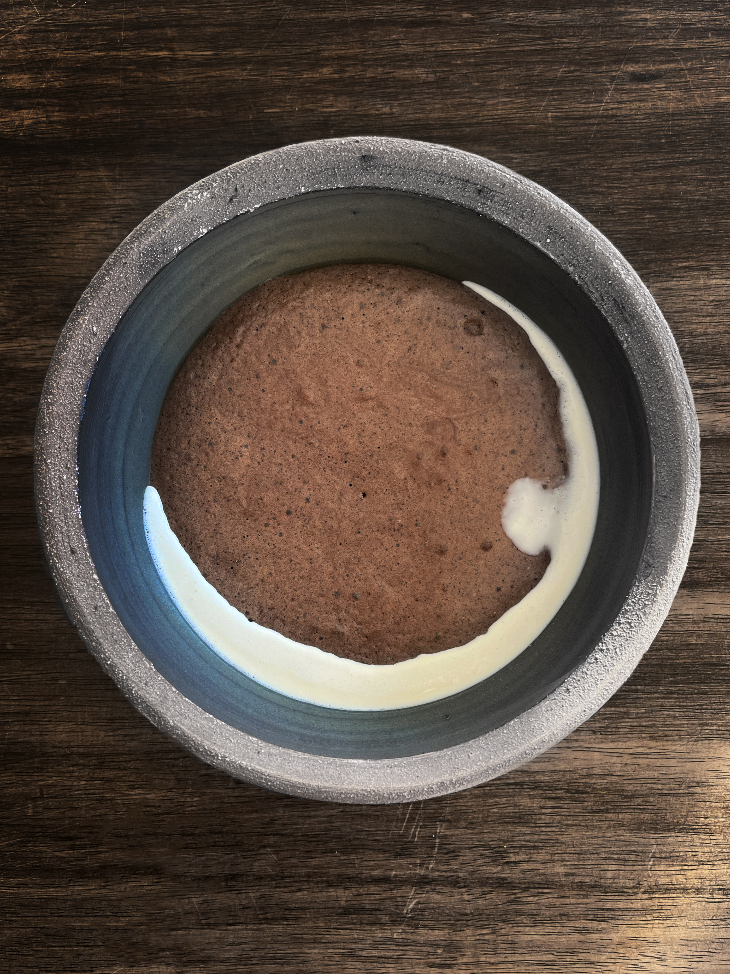 Cardamom and cocoa sponge cake