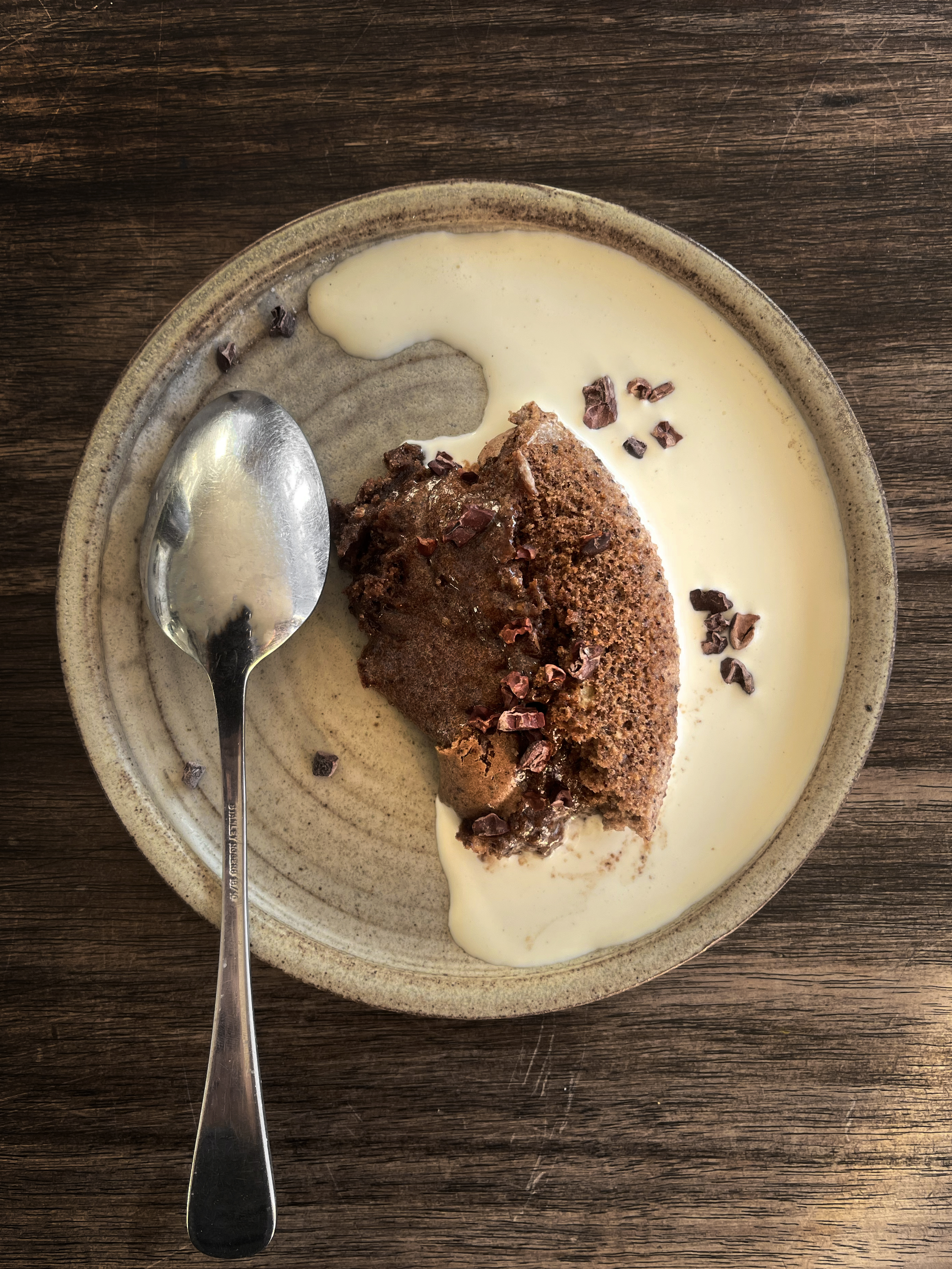 Cardamom and cocoa sponge cake