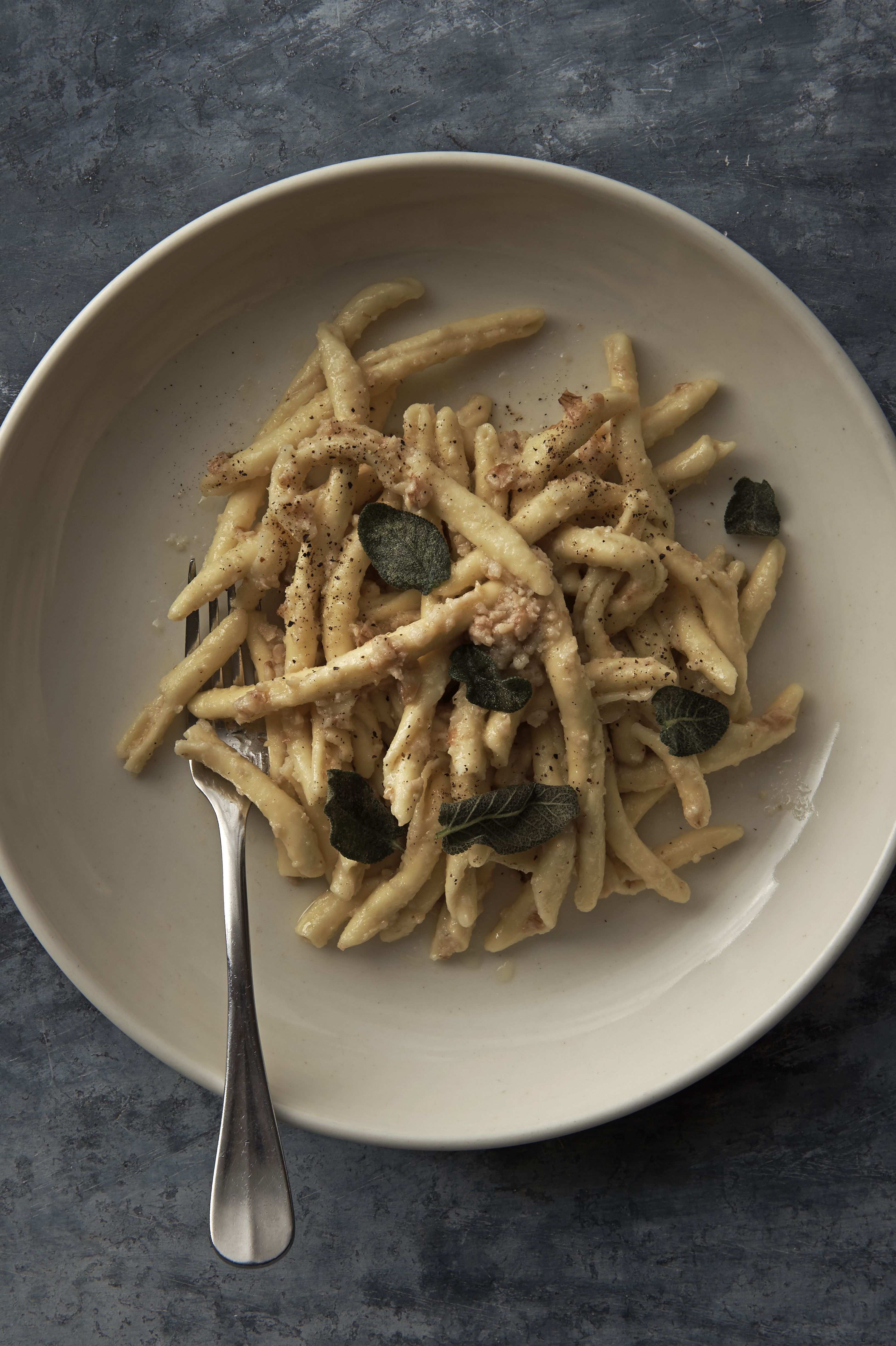 Strozzapreti with salsa di noci