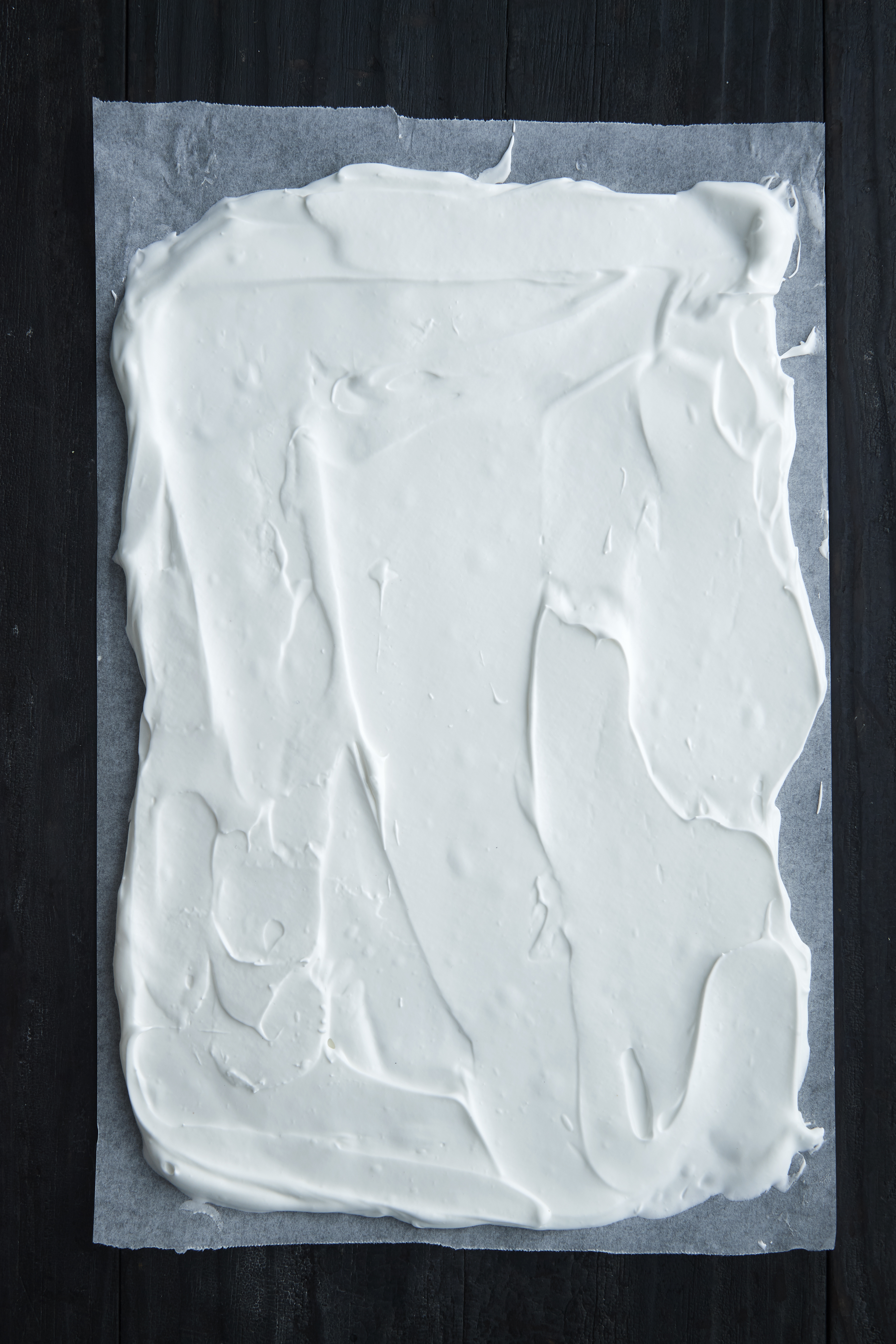 Rolled pavlova