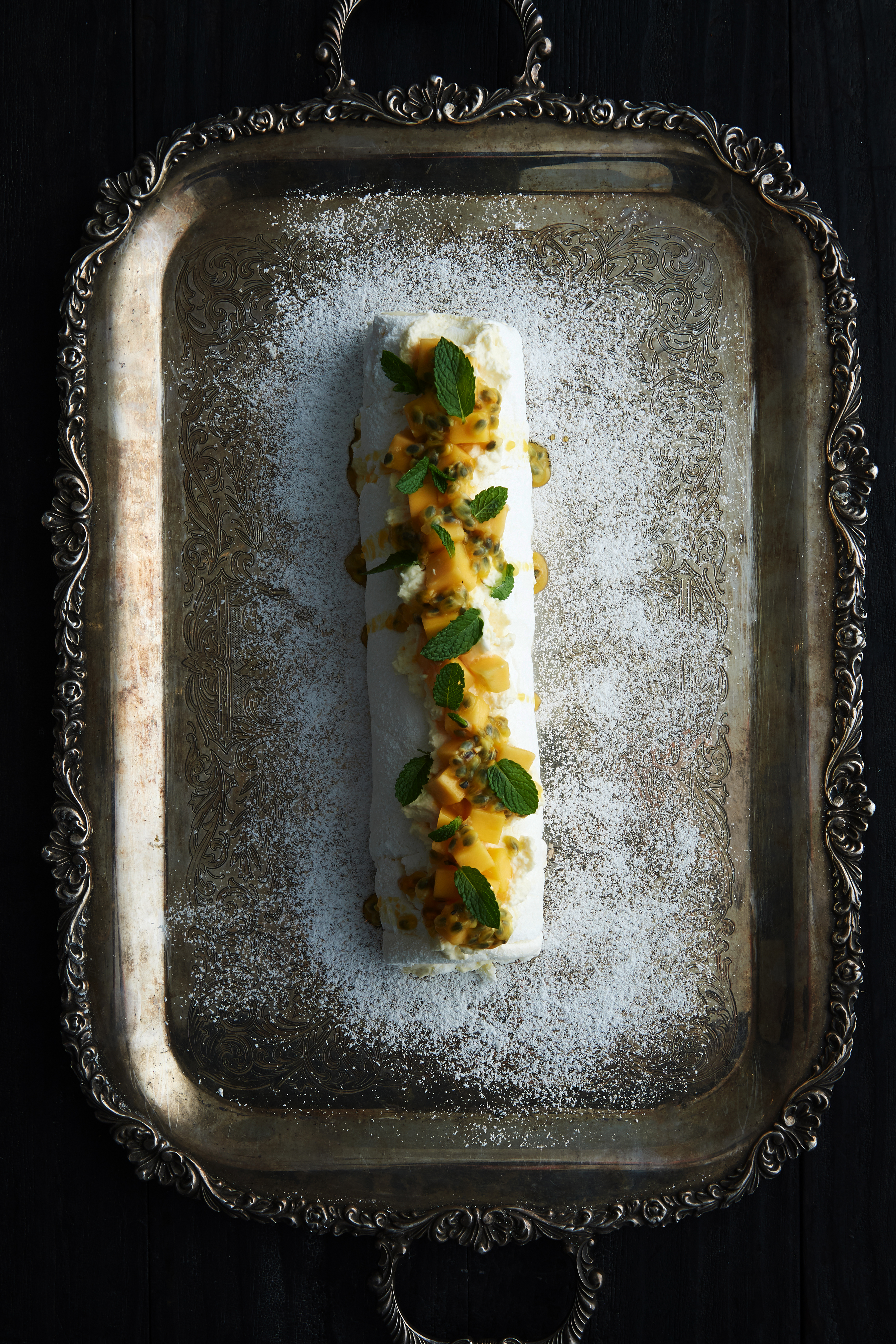 Rolled pavlova