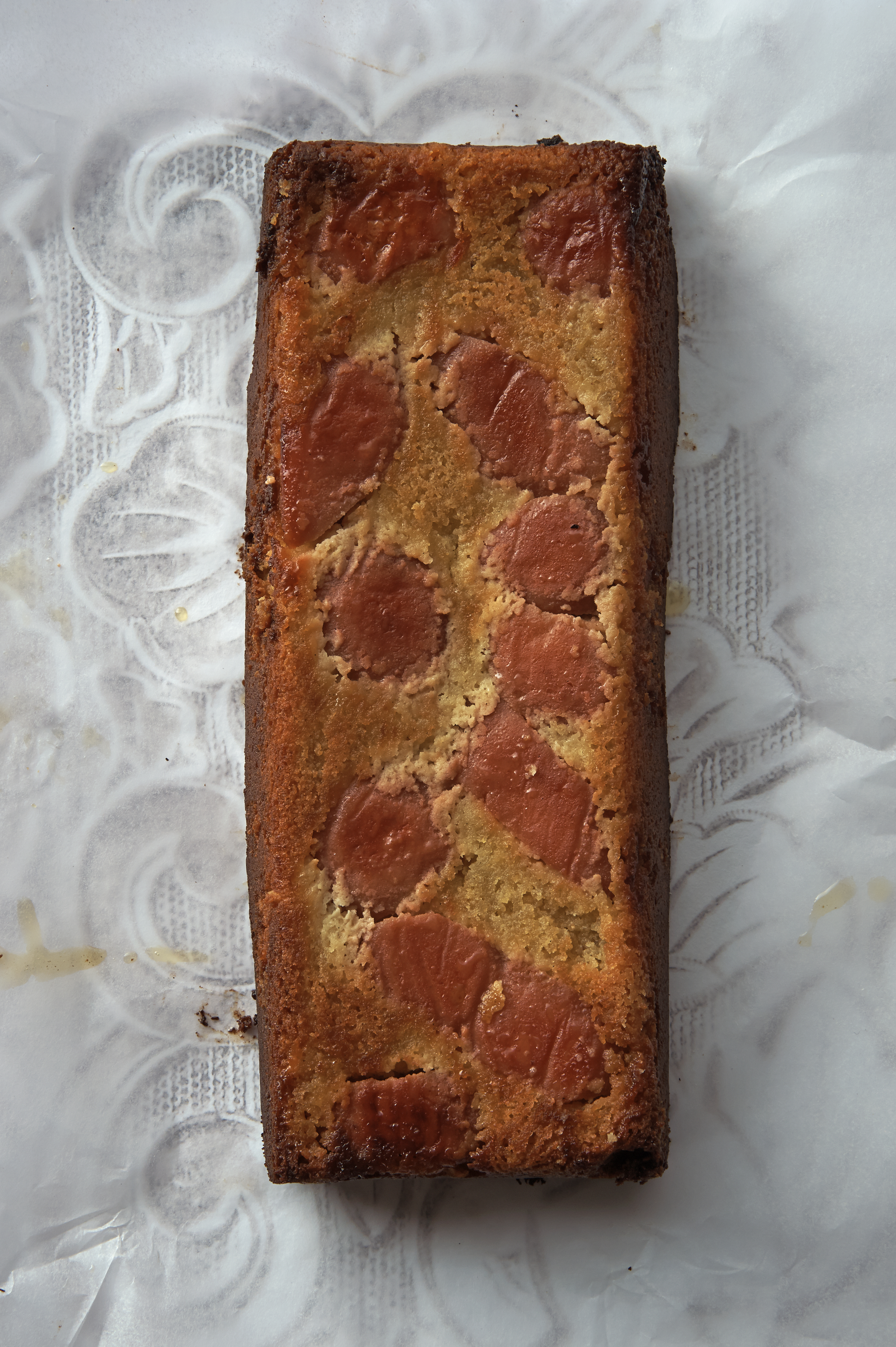 Quince and almond cream cake