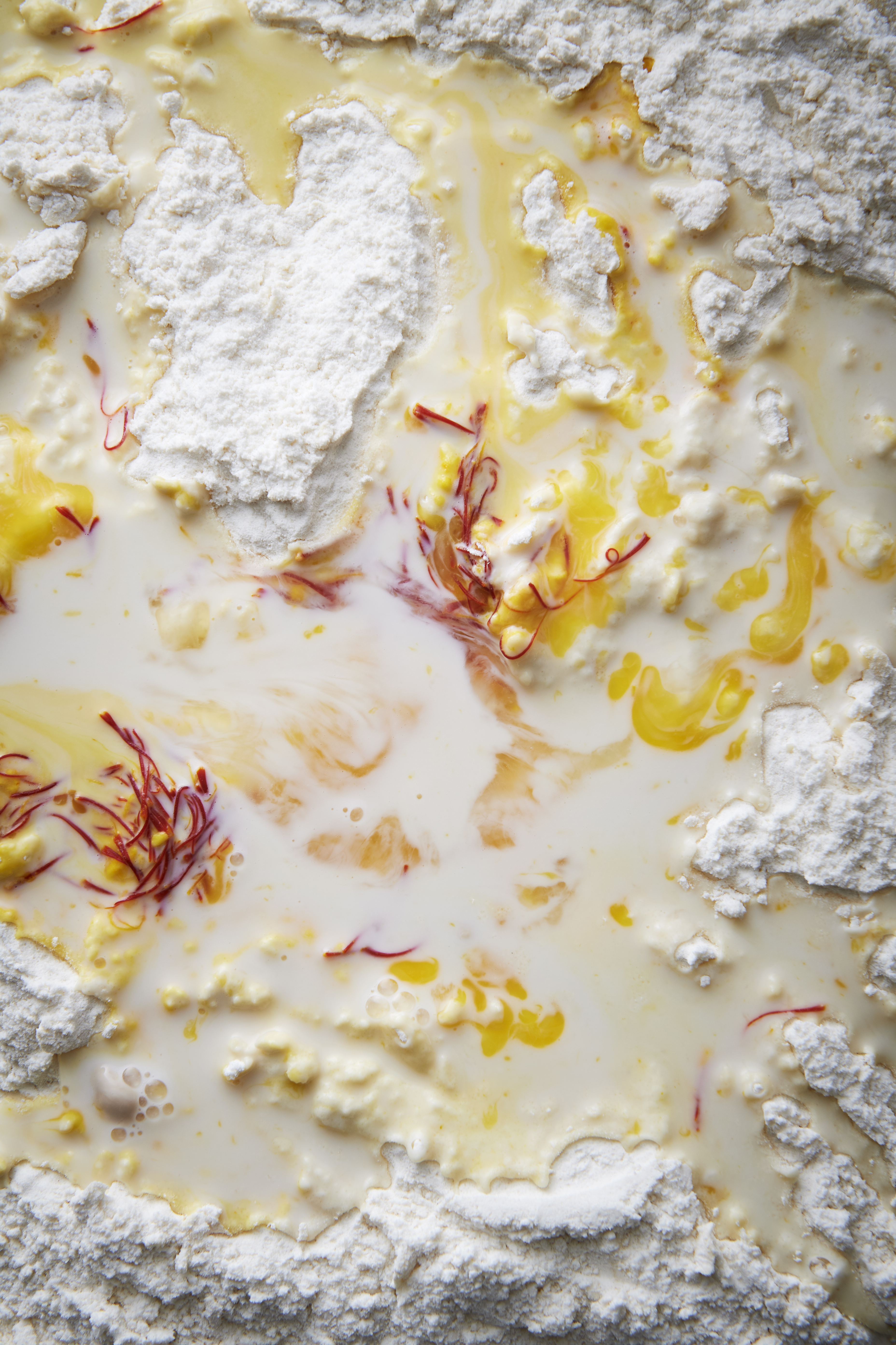 Saffron and currant buns