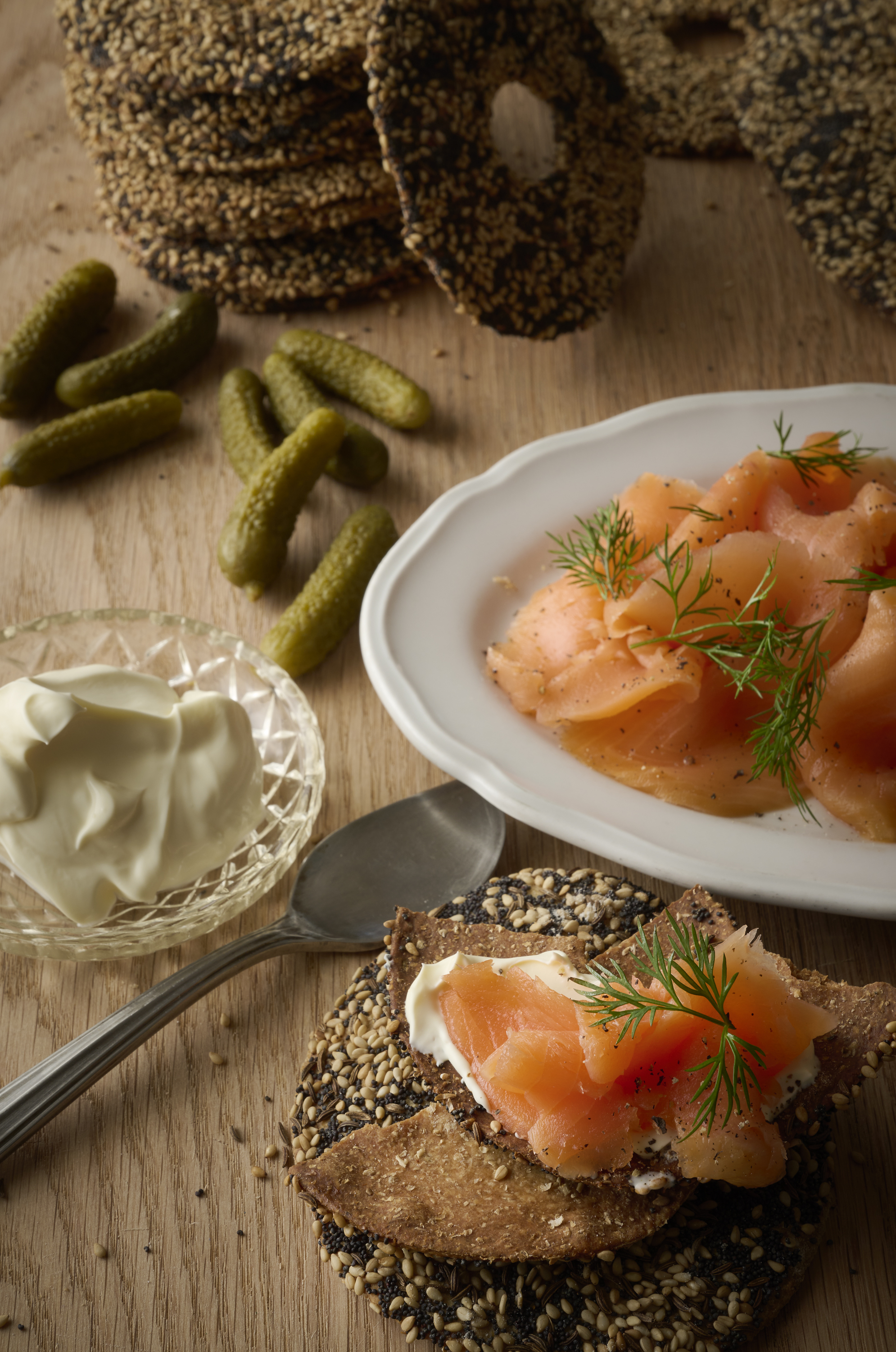 Smoked salmon, seeded rye flatbread crackers, crème fraîche and pickles