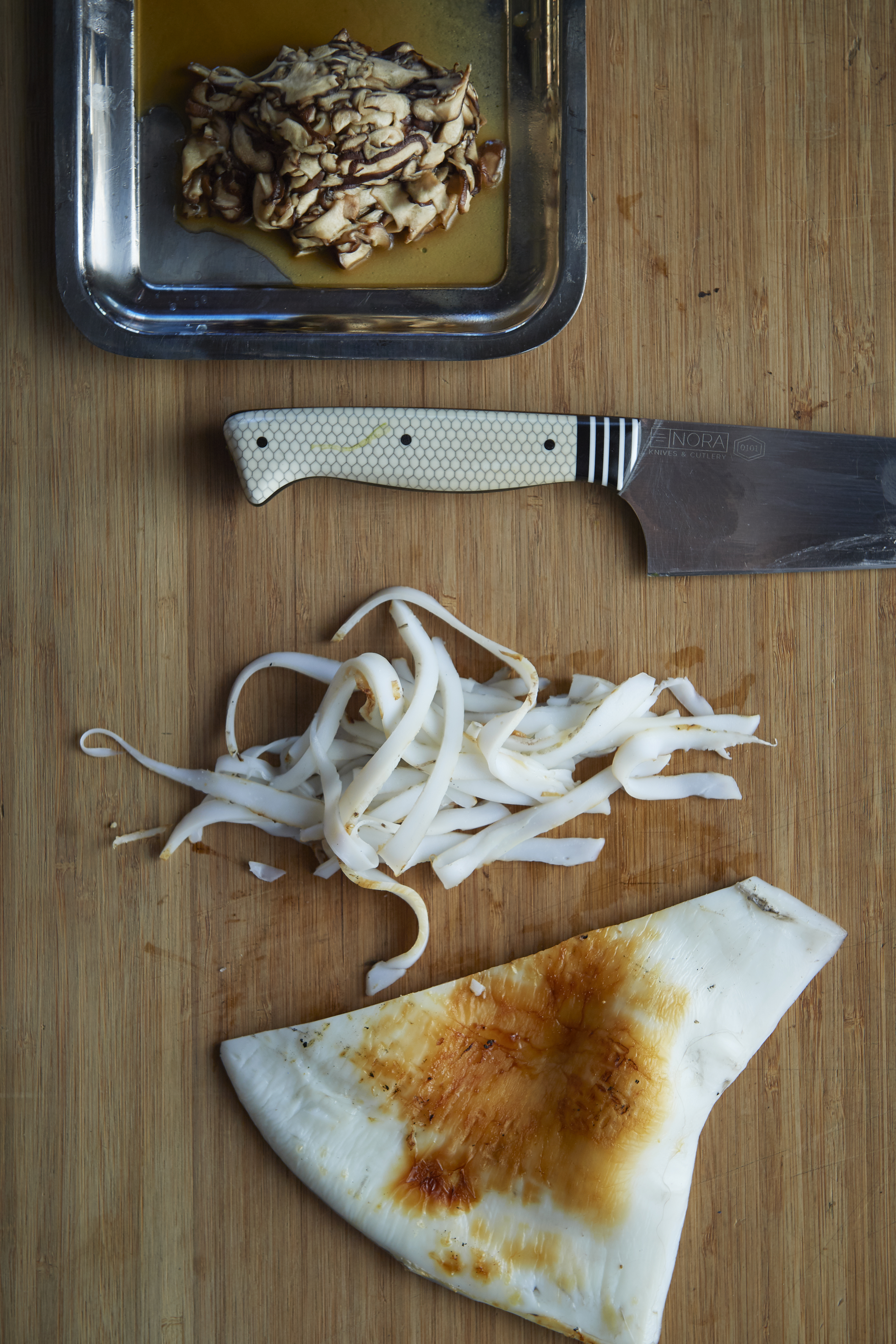 Squid noodles with shiitake