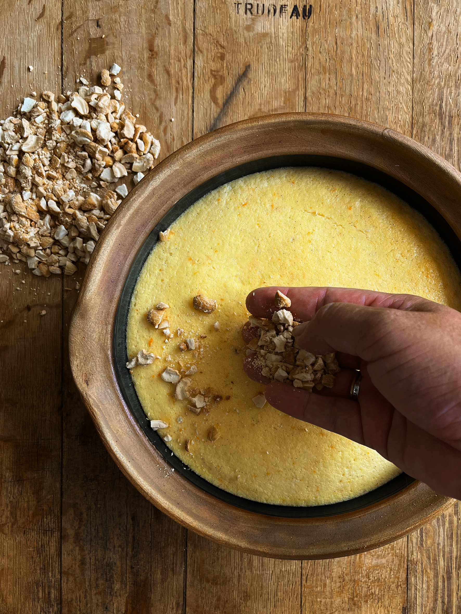 Yoghurt and orange pudding